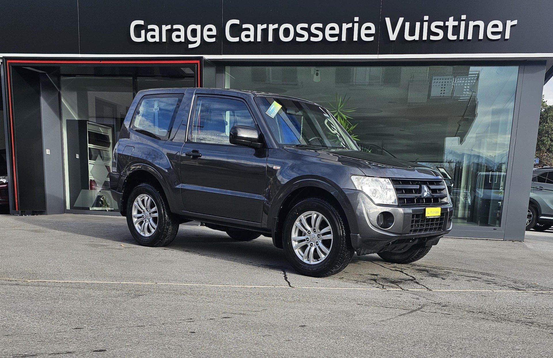 MITSUBISHI Pajero 3.2 DID Profi