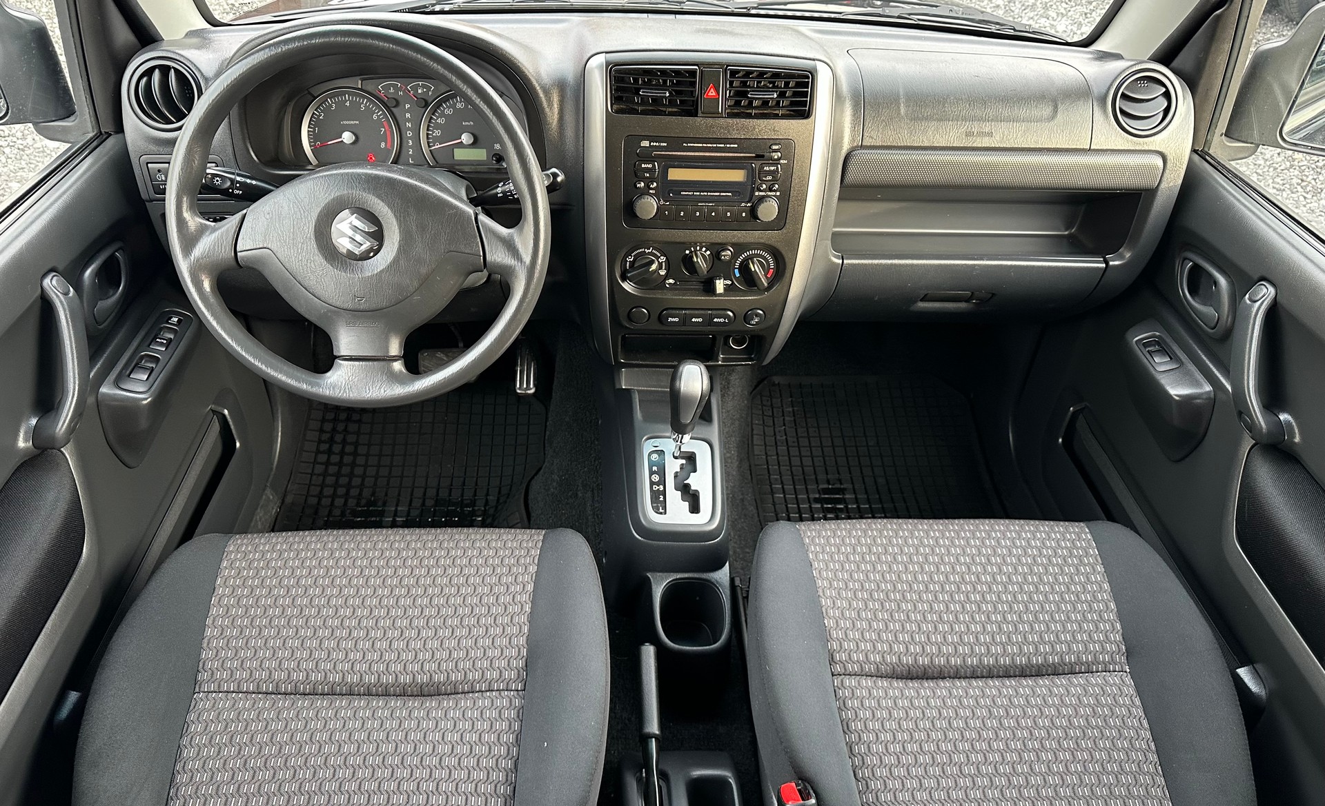 SUZUKI Jimny 1.3 16V GL Top Barry Automatic-image-12