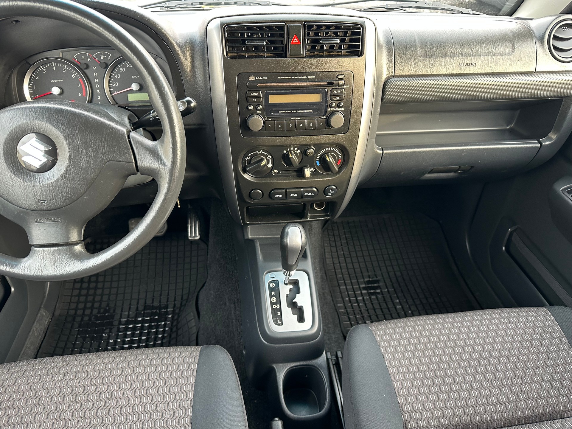 SUZUKI Jimny 1.3 16V GL Top Barry Automatic-image-14