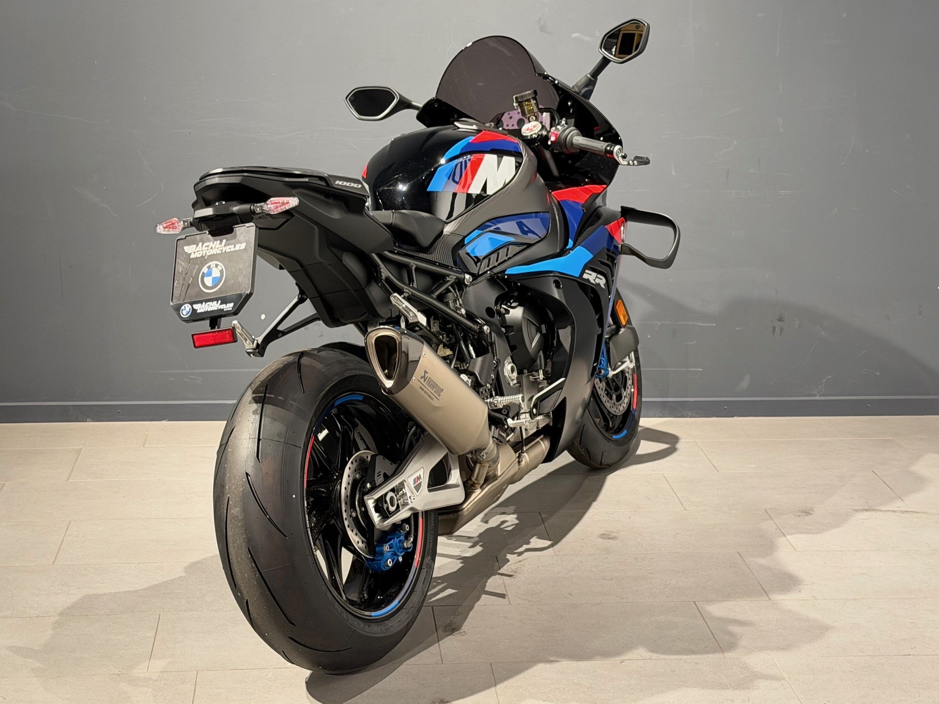 BMW M 1000 RR-image-5