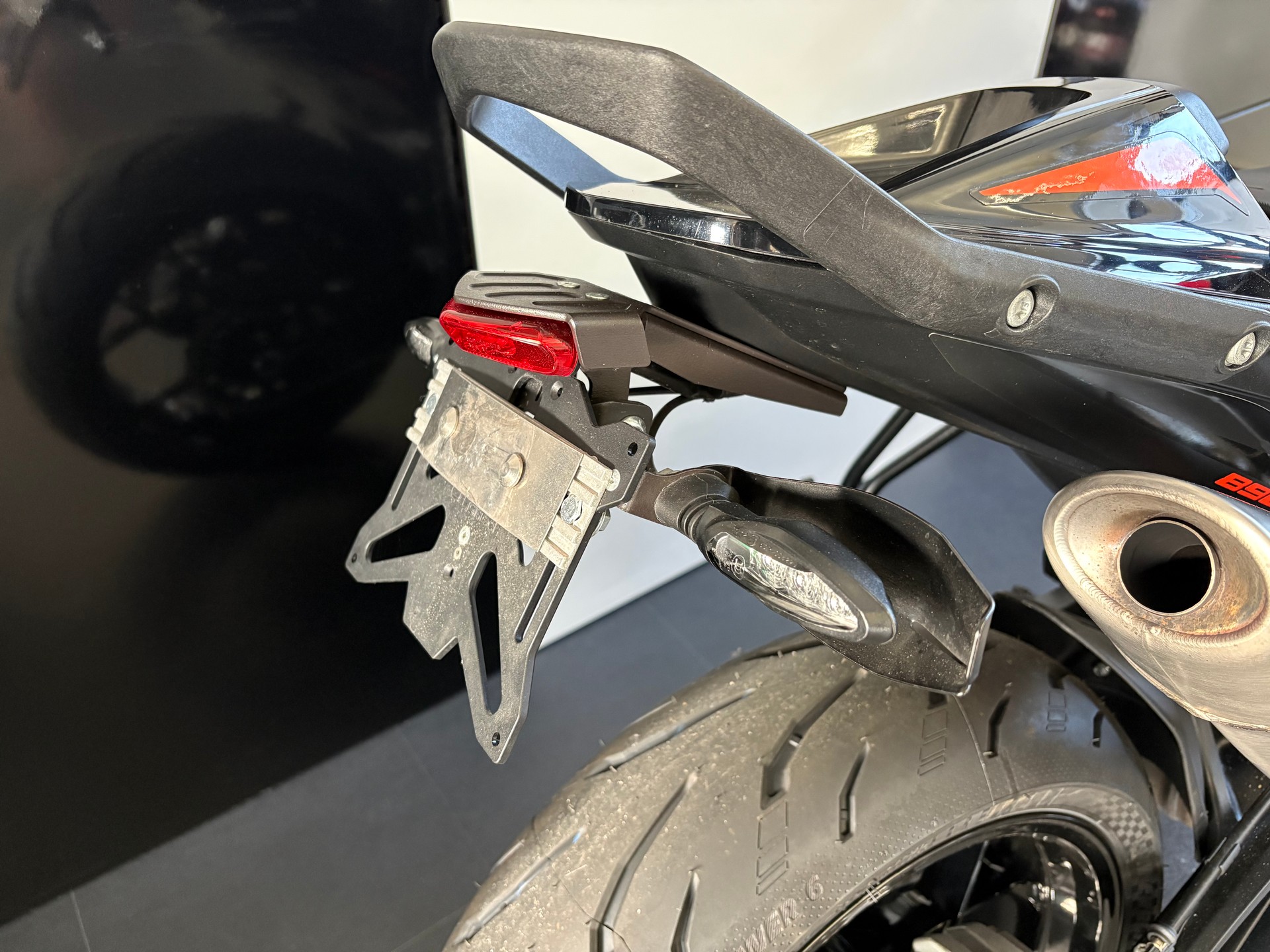 KTM 890 Duke L-image-5