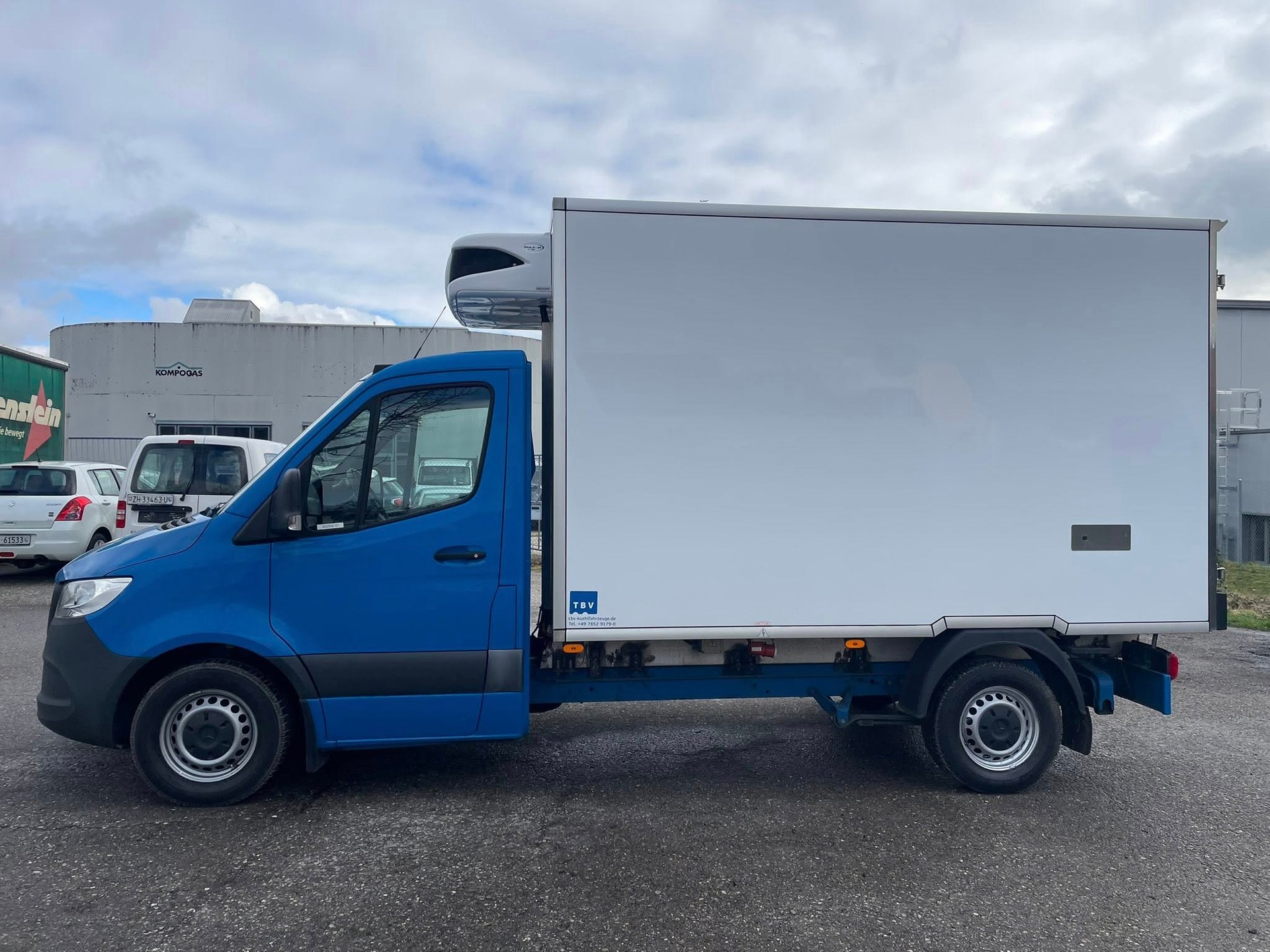 MERCEDES-BENZ Sprinter 315 CDI Standard 9G-TRONIC FWD-image-3