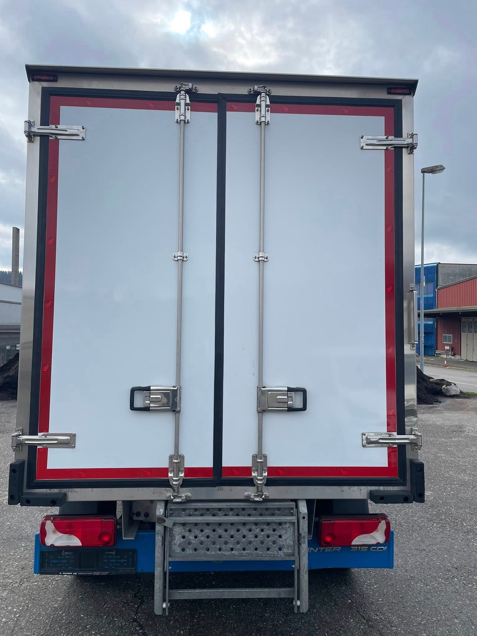 MERCEDES-BENZ Sprinter 315 CDI Standard 9G-TRONIC FWD-image-8