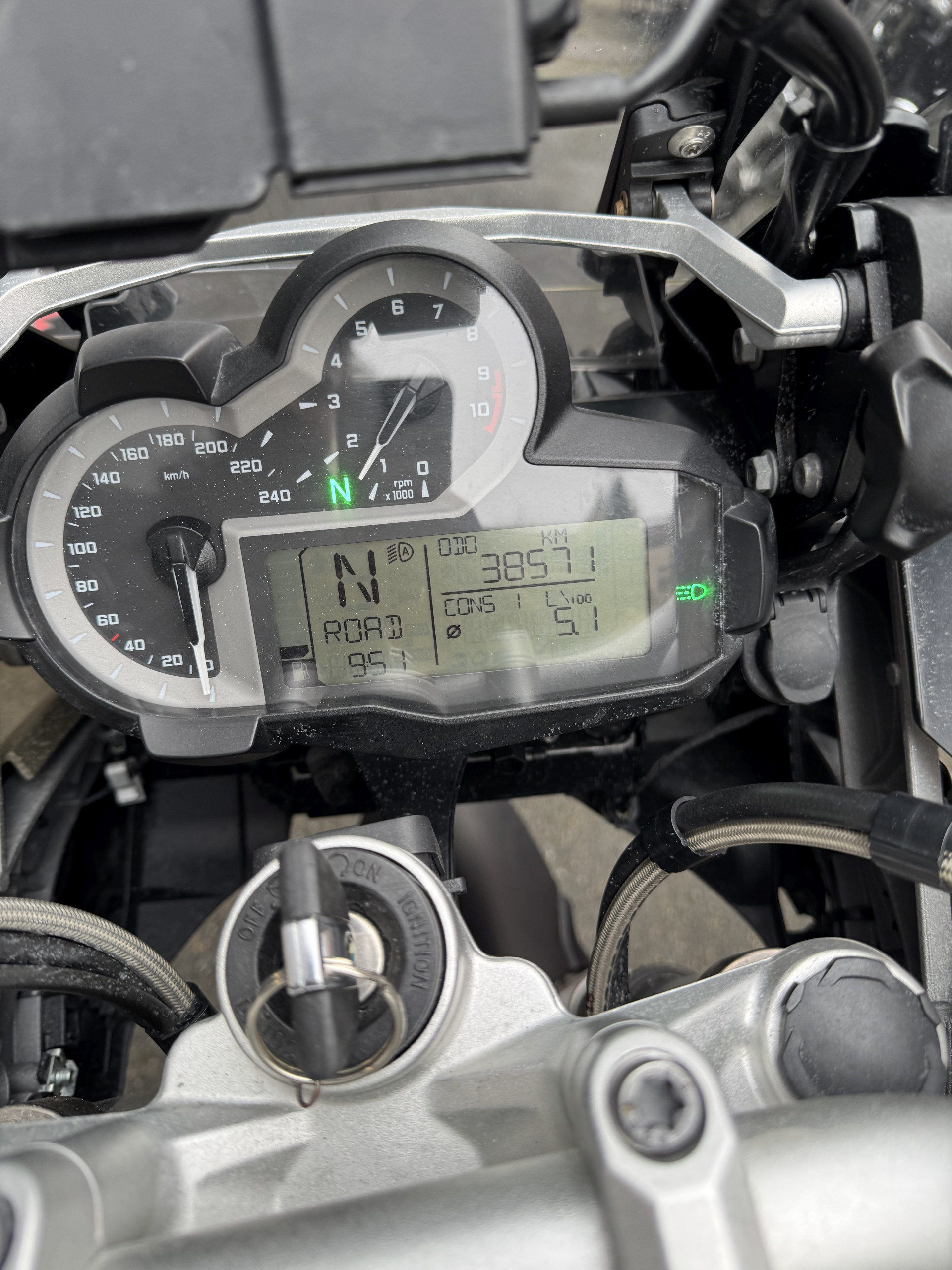 BMW R 1200 GS Adventure-image-3