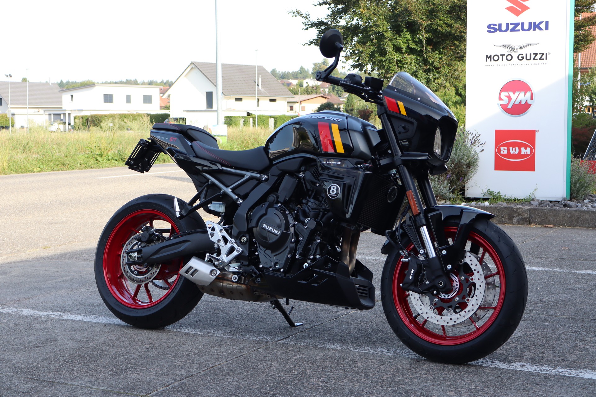 SUZUKI GSX-8TT ABS / TCS-image-1