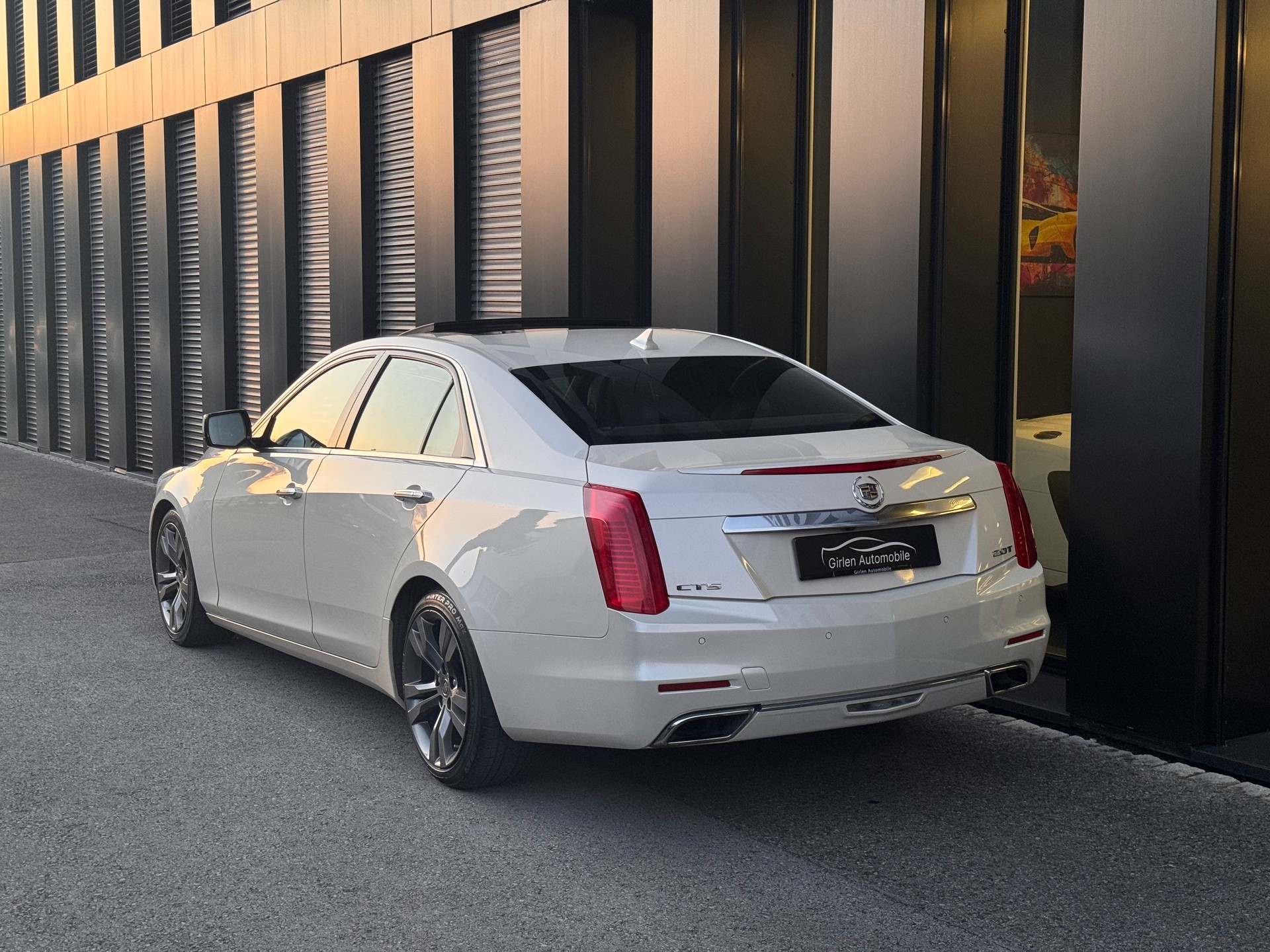 CADILLAC CTS Sedan 2.0 Turbo Premium Automatic-image-4
