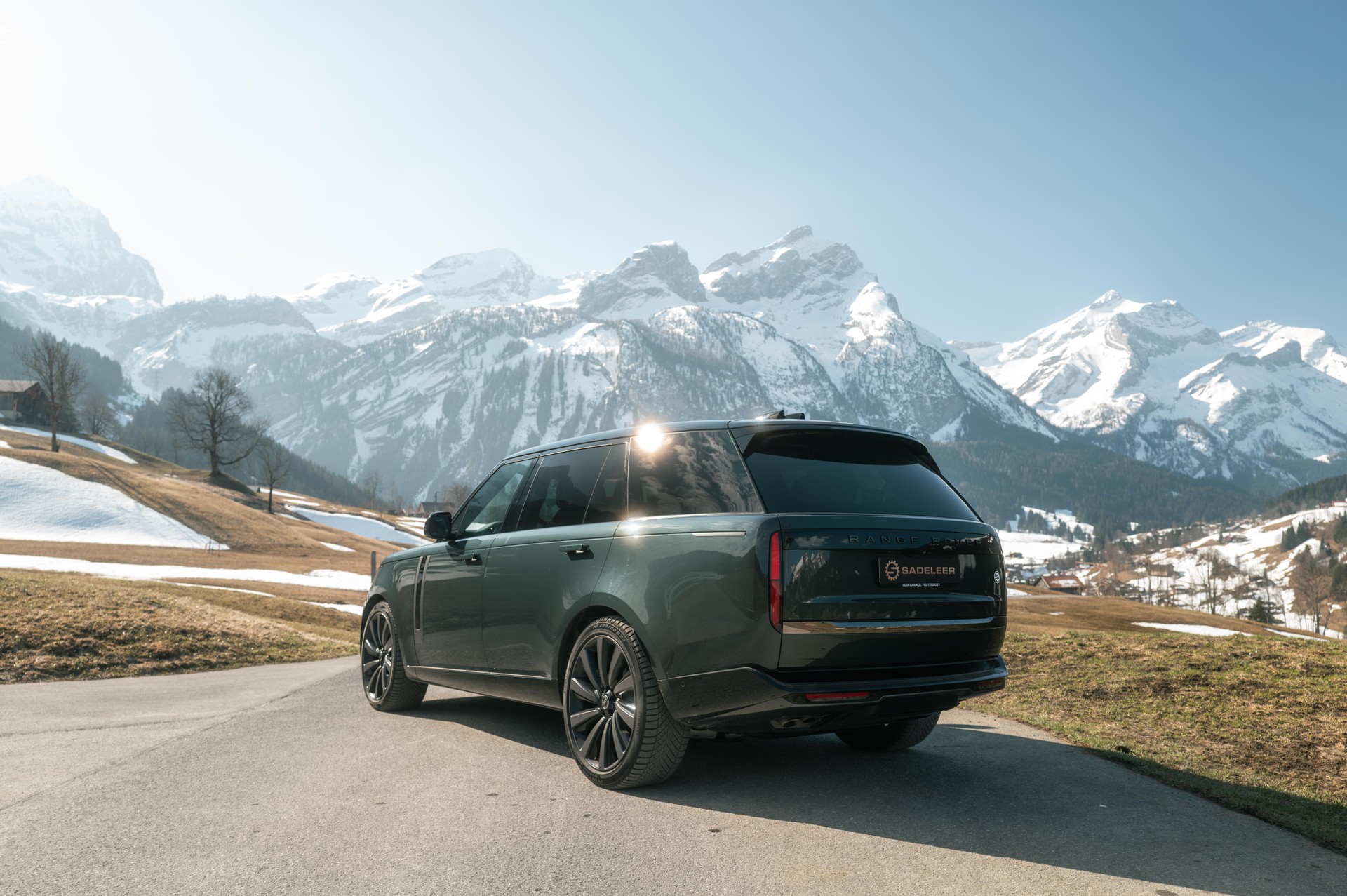 LAND ROVER Range Rover LWB P615 4.4 V8 SV Automatic-image-6