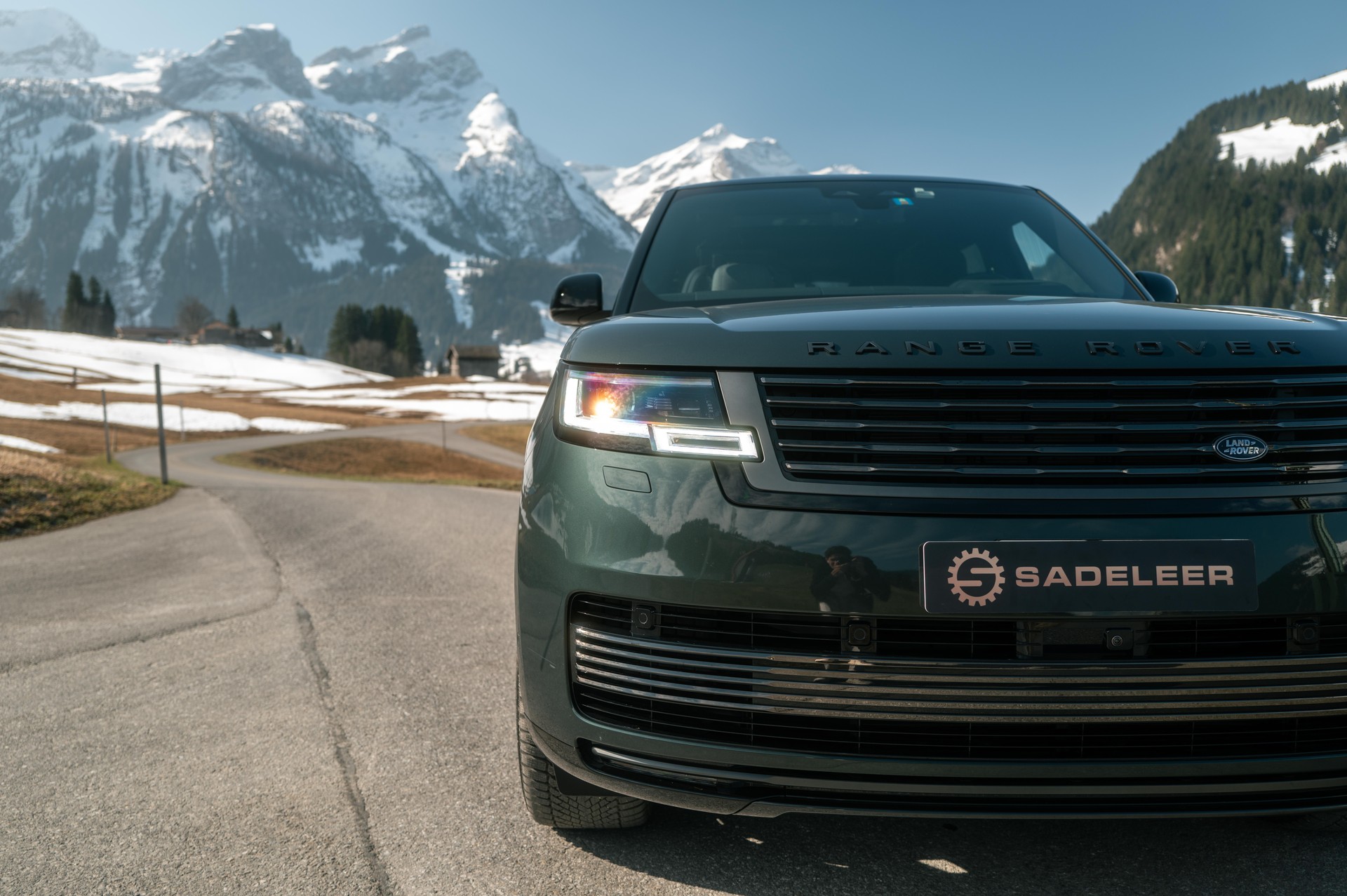 LAND ROVER Range Rover LWB P615 4.4 V8 SV Automatic-image-7
