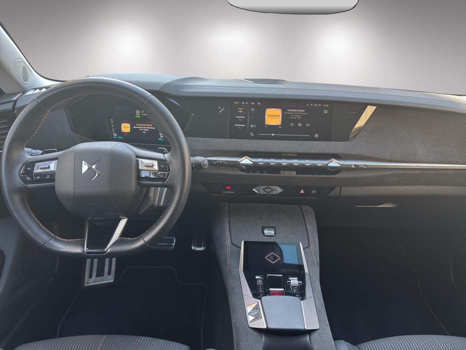 DS AUTOMOBILES 4 1.6 E-Tense Performance Line-image-9