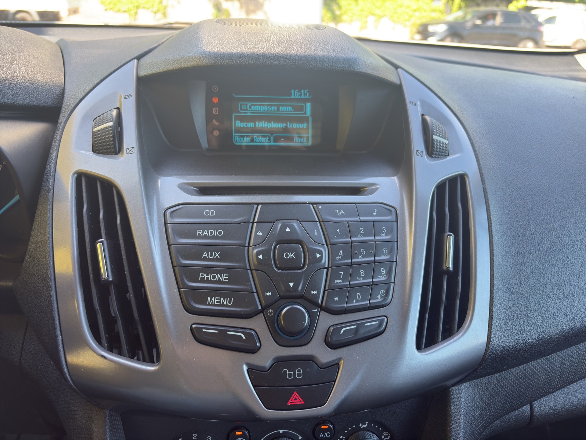 FORD Transit Connect Van T210 1.0 EcoBoost Trend-image-11