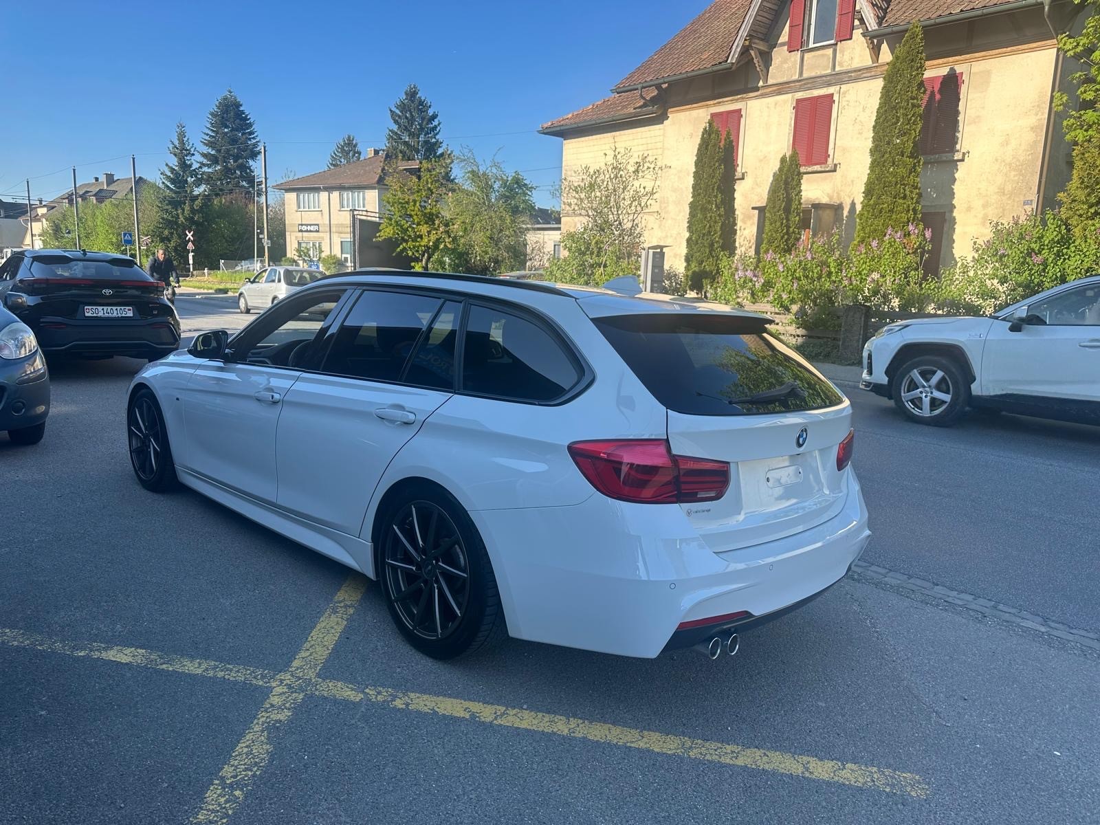 BMW 335d xDrive Touring M Sport Line Steptronic-showroom-element-2
