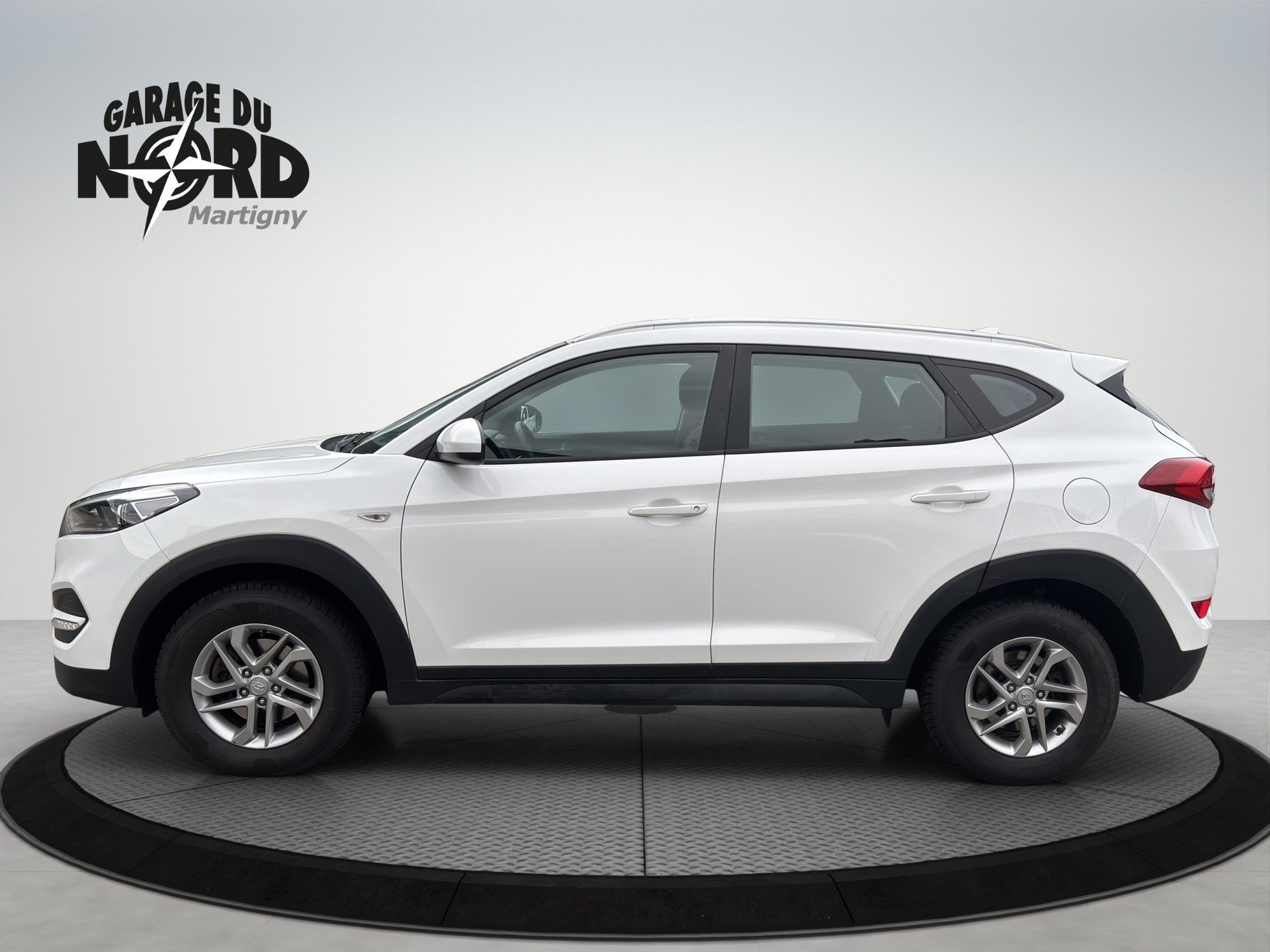 HYUNDAI Tucson 1.7 CRDI Origo 2WD-showroom-element-2