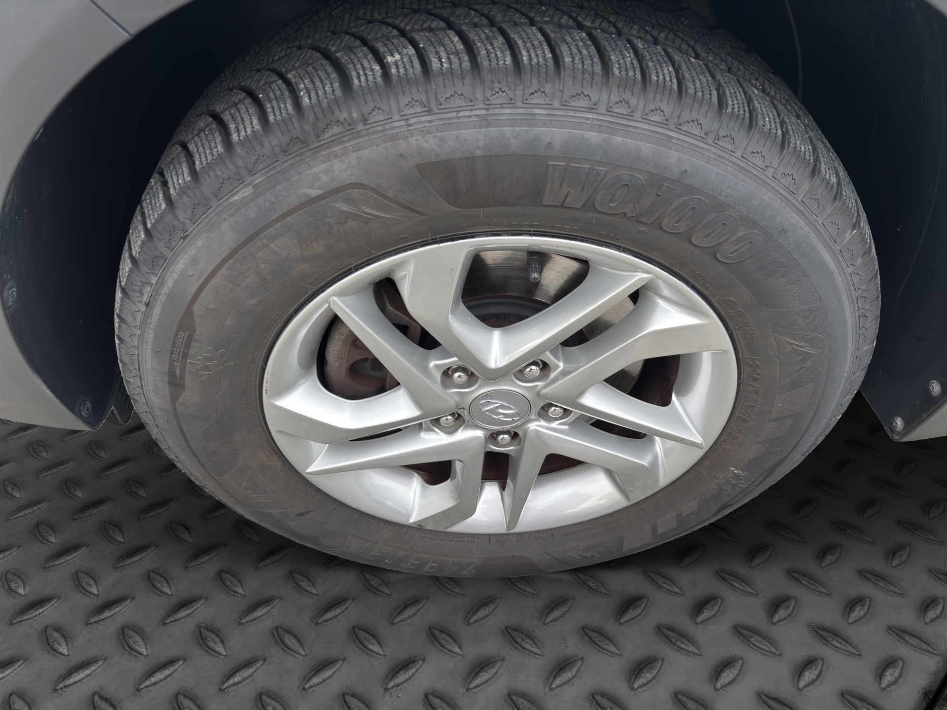 HYUNDAI Tucson 1.7 CRDI Origo 2WD-image-16