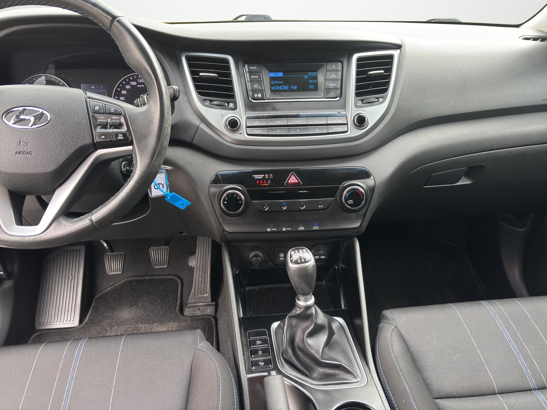 HYUNDAI Tucson 1.7 CRDI Origo 2WD-image-12