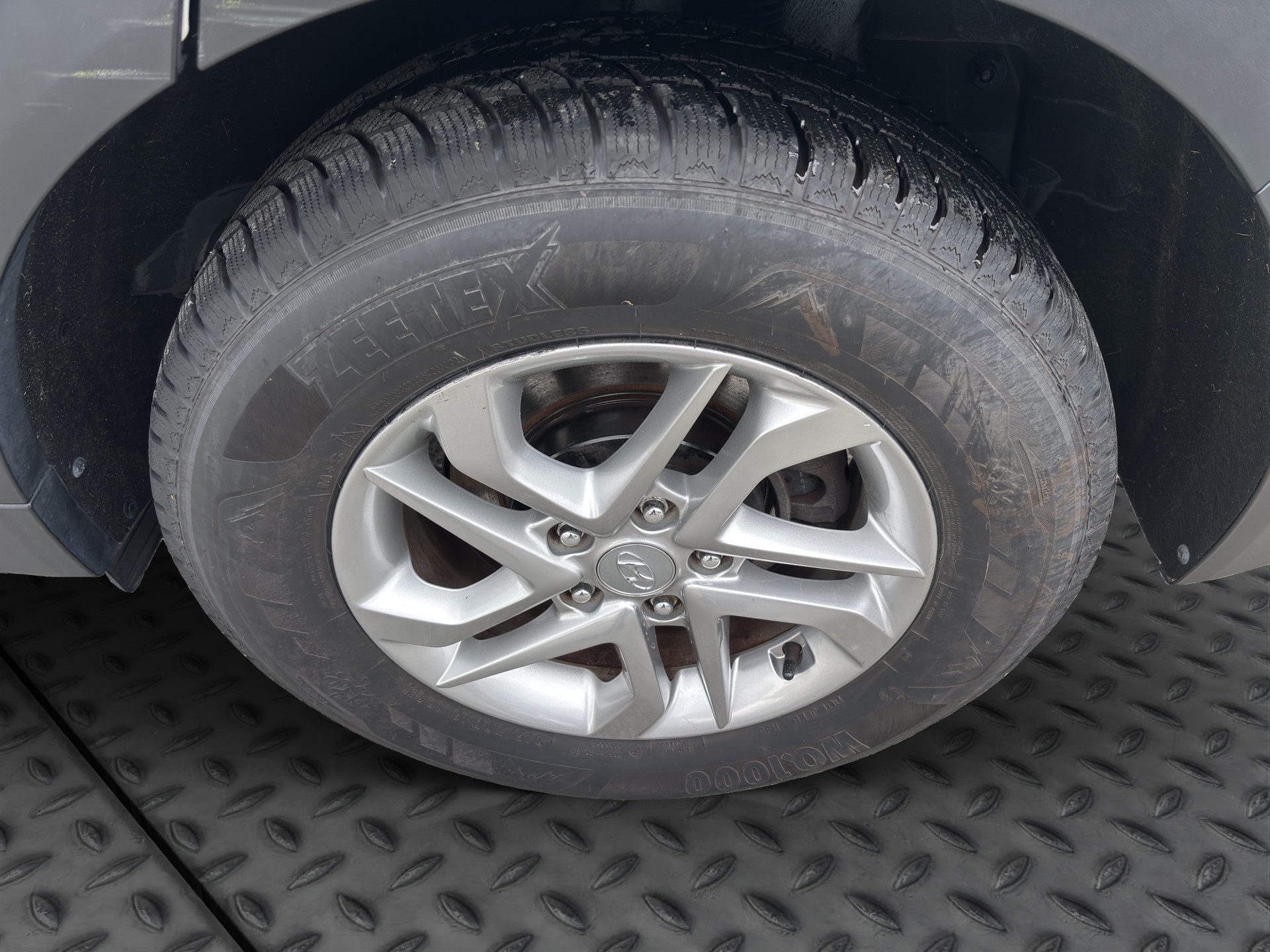 HYUNDAI Tucson 1.7 CRDI Origo 2WD-image-17