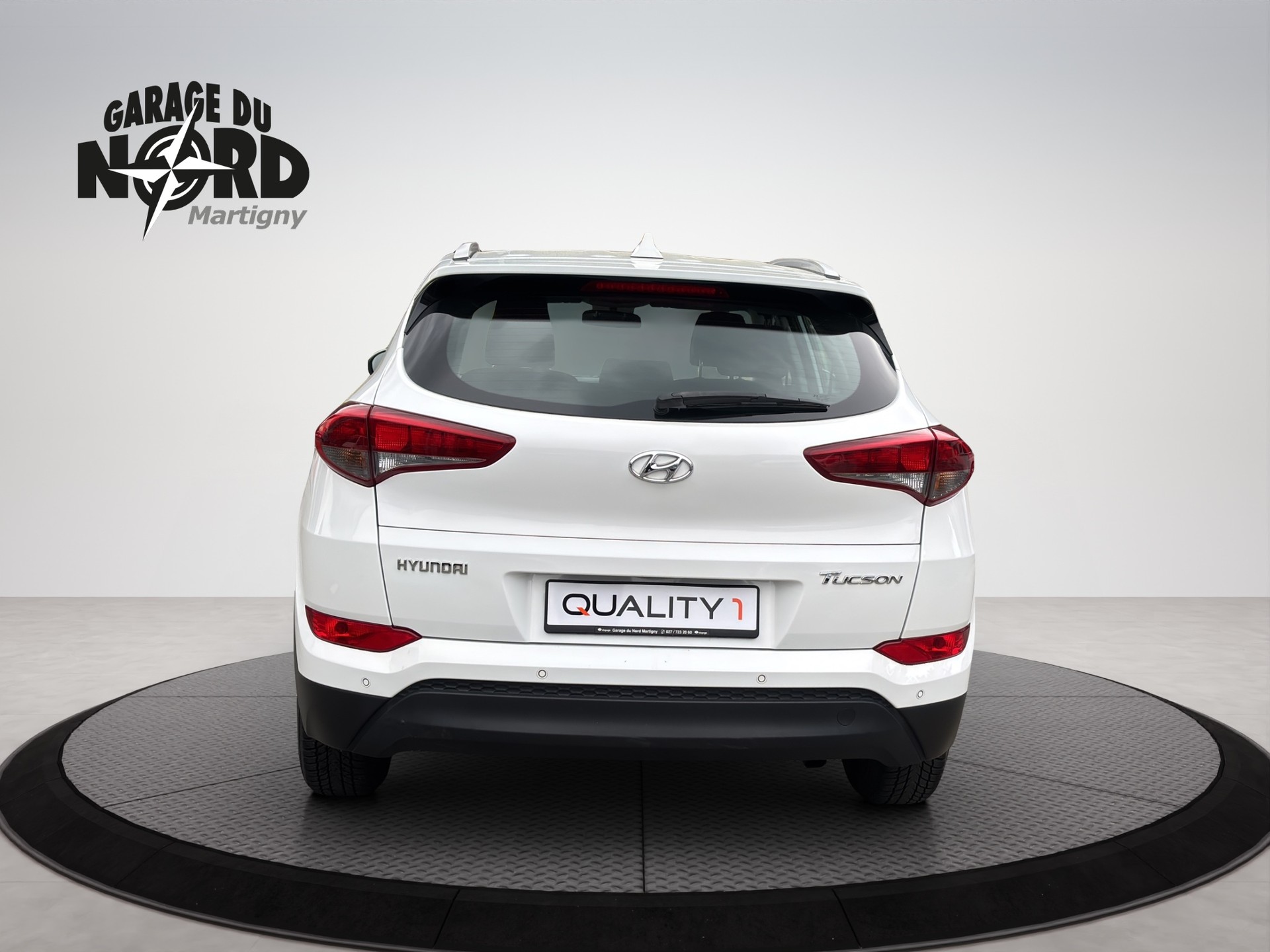 HYUNDAI Tucson 1.7 CRDI Origo 2WD-image-4