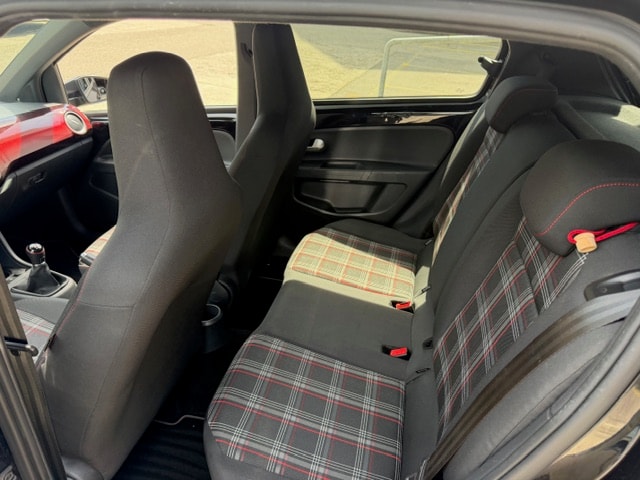 VW Up 1.0 TSI GTI-image-3