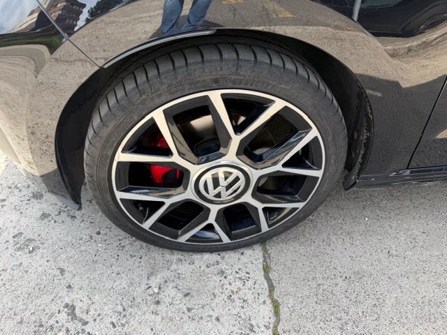 VW Up 1.0 TSI GTI-image-4
