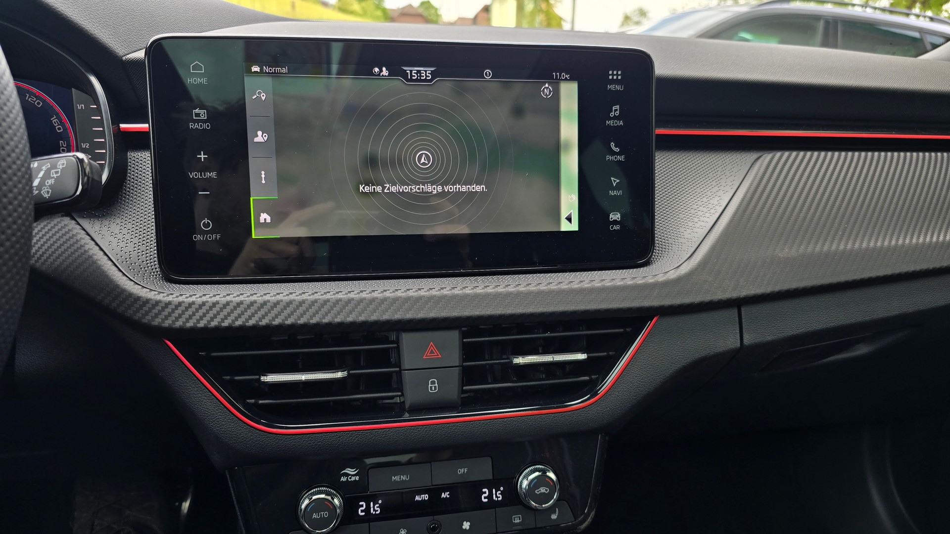 SKODA Kamiq 1.5 TSI Monte Carlo DSG-image-10