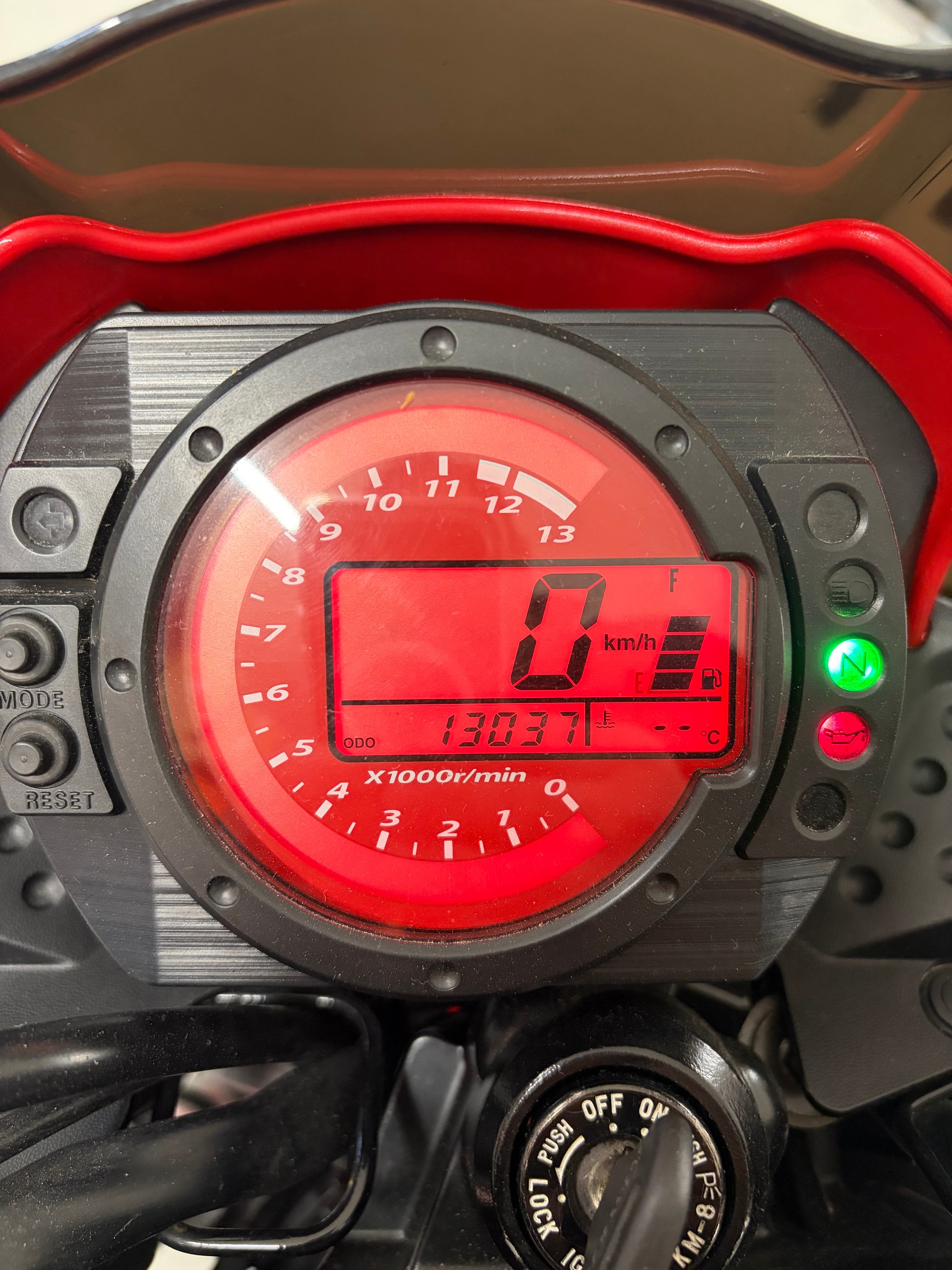 KAWASAKI Z 750-image-4