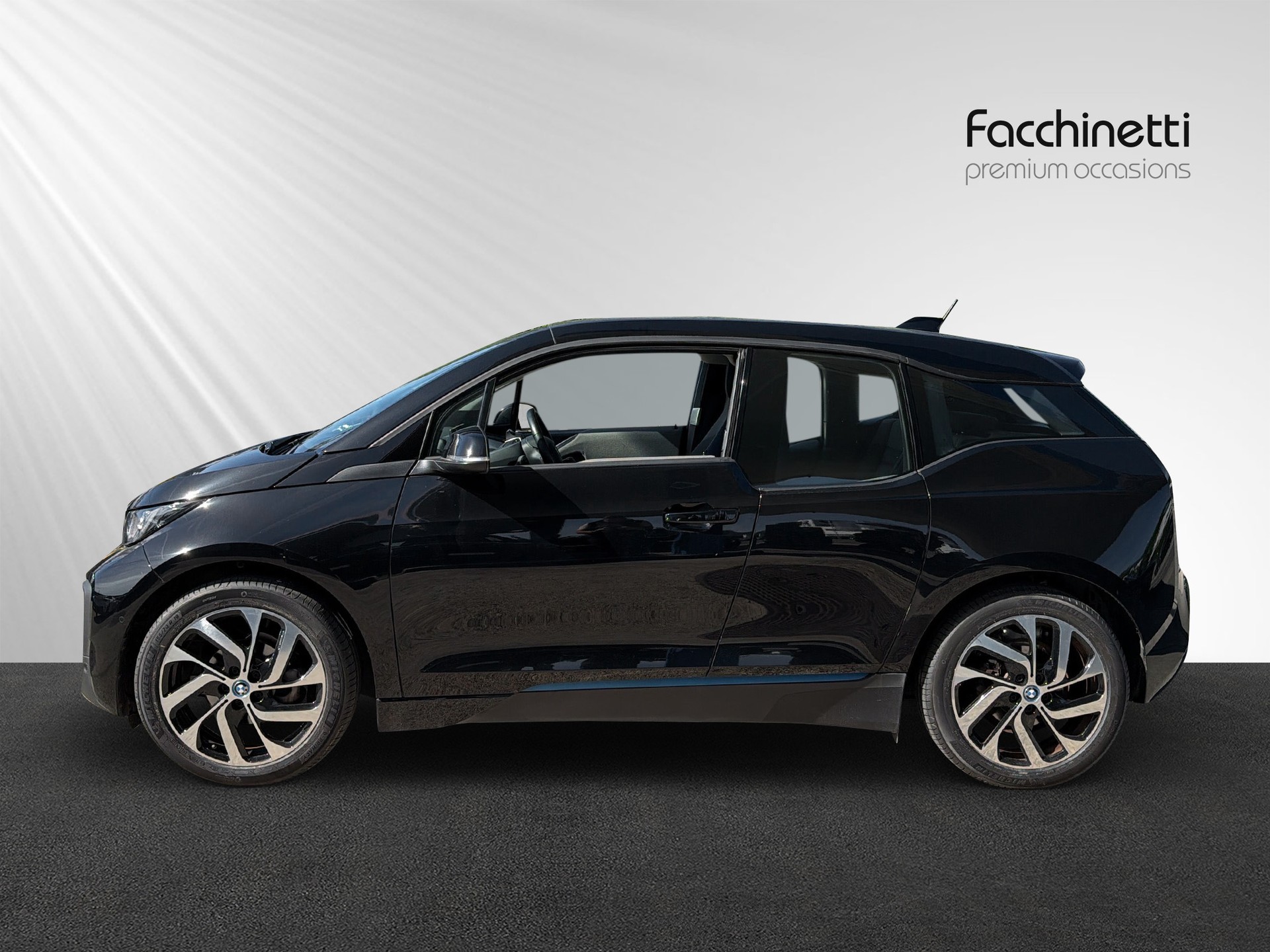 BMW i3 (120Ah)-showroom-element-1
