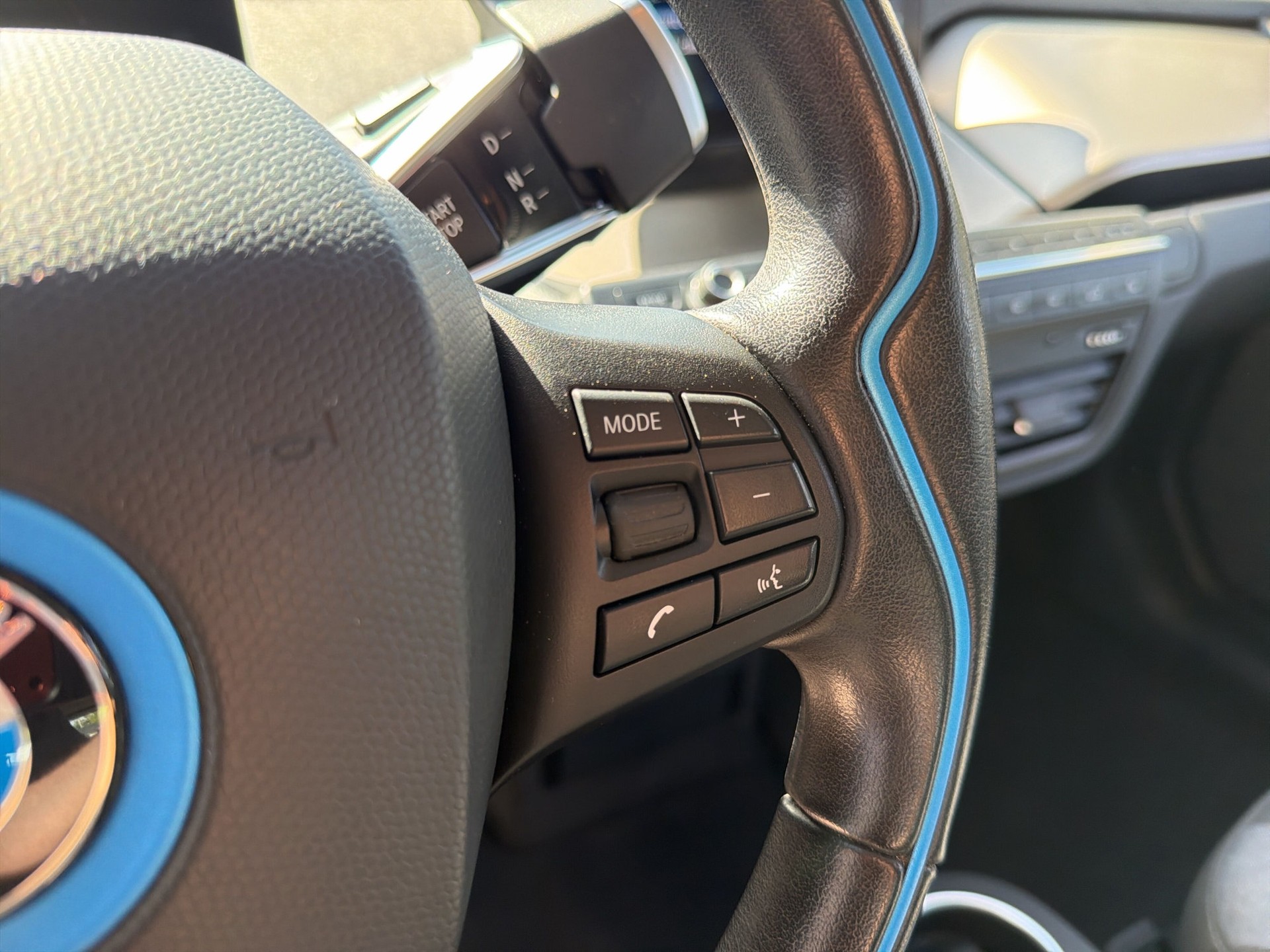 BMW i3 (120Ah)-image-15