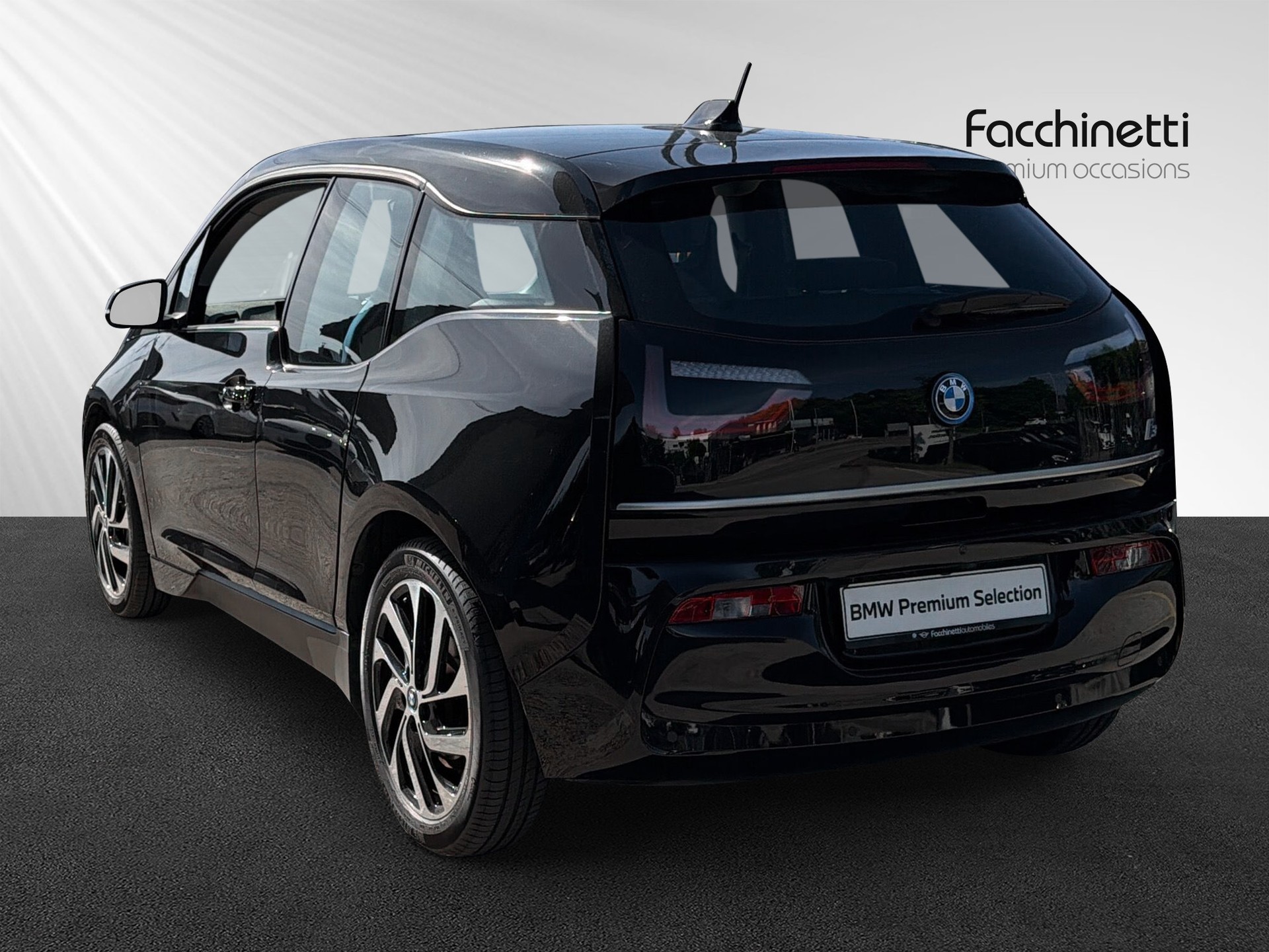 BMW i3 (120Ah)-showroom-element-2