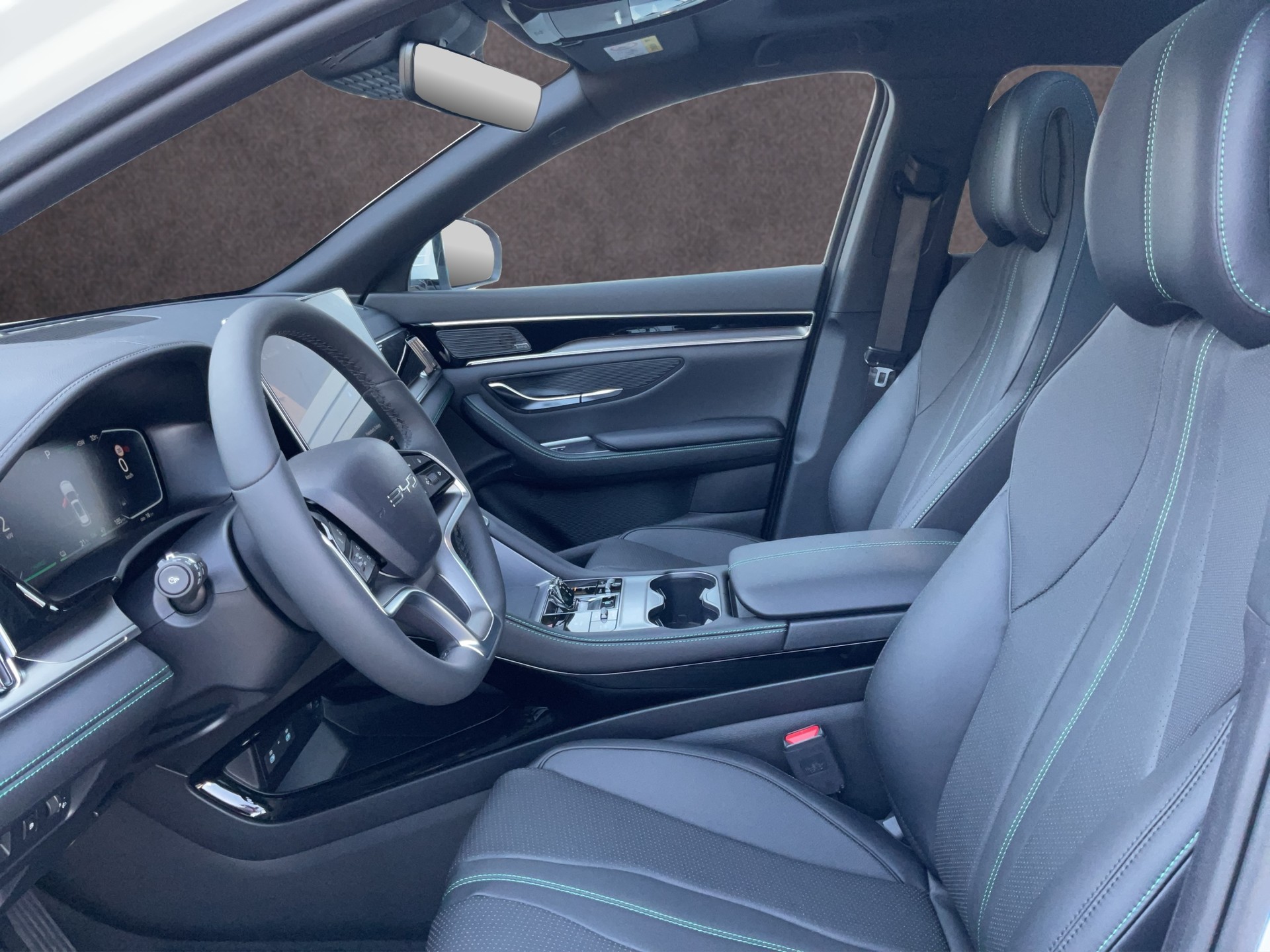 BYD Seal U DM-i Design AWD-image-8