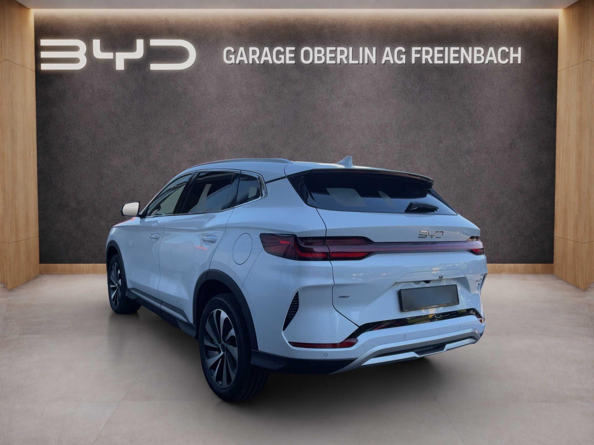 BYD Seal U DM-i Design AWD-showroom-element-2
