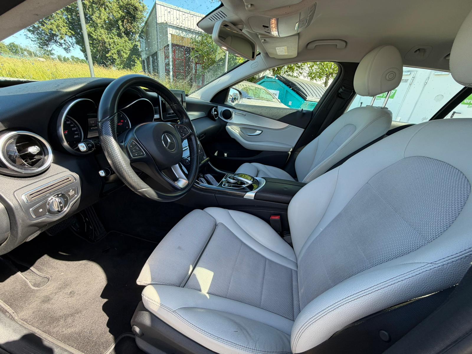 MERCEDES-BENZ C 220 BlueTEC Avantgarde 7G-Tronic-image-8