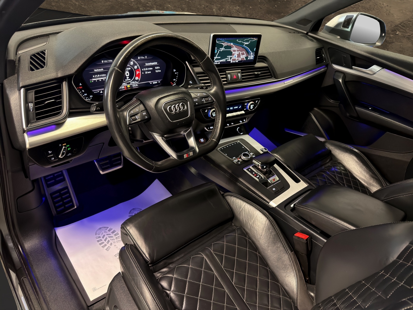 AUDI SQ5 3.0 TFSI quattro S-tronic-image-7
