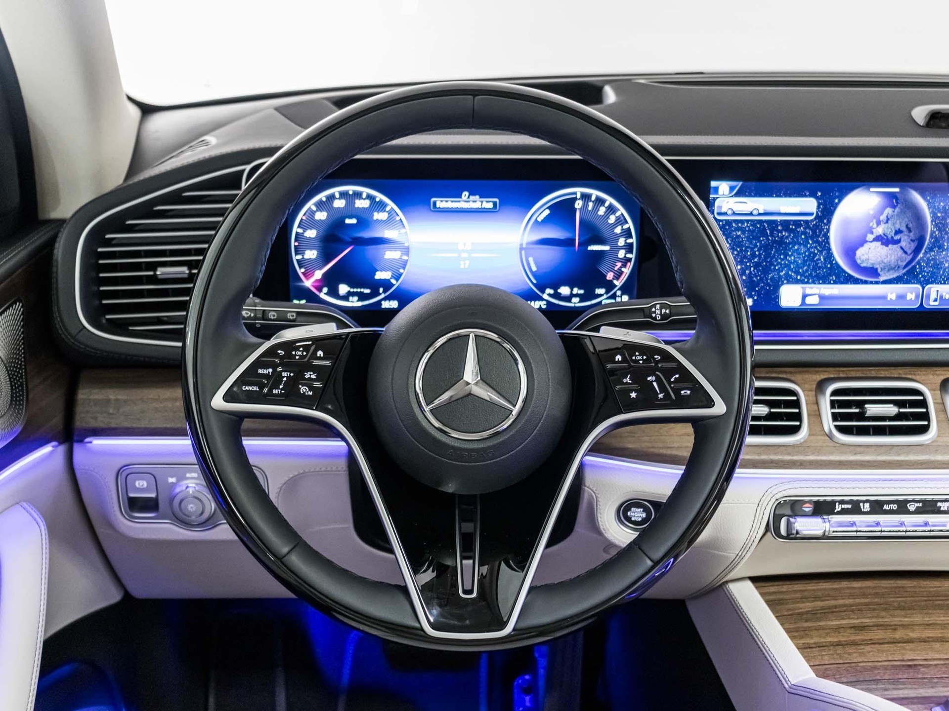 MERCEDES-BENZ GLE 400 e 4MATIC "EQ Star"-image-10