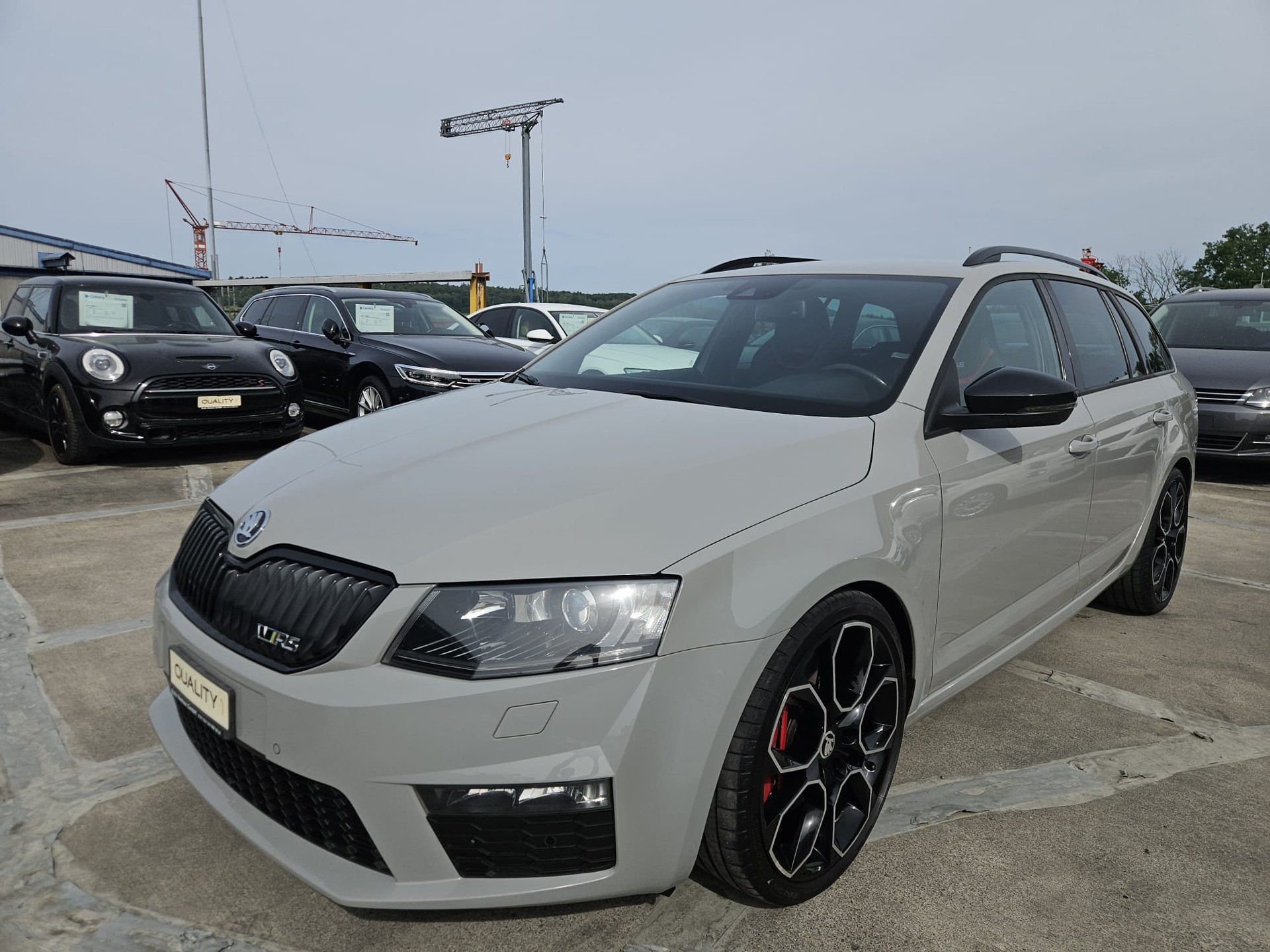 SKODA Octavia Combi 2.0 TSI RS 230-image-0
