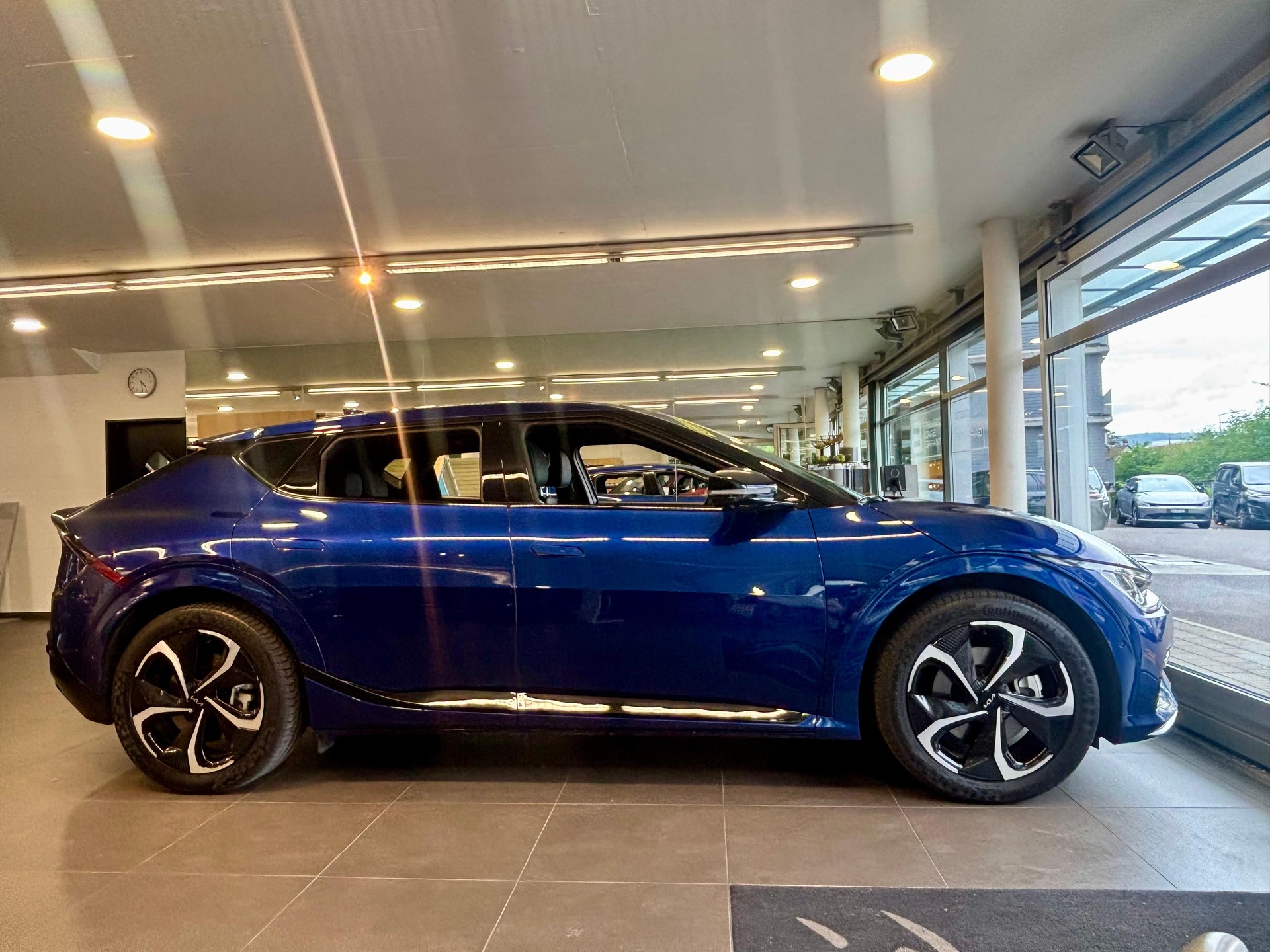KIA EV6 77 kWh GT-Line 4x4-showroom-element-1