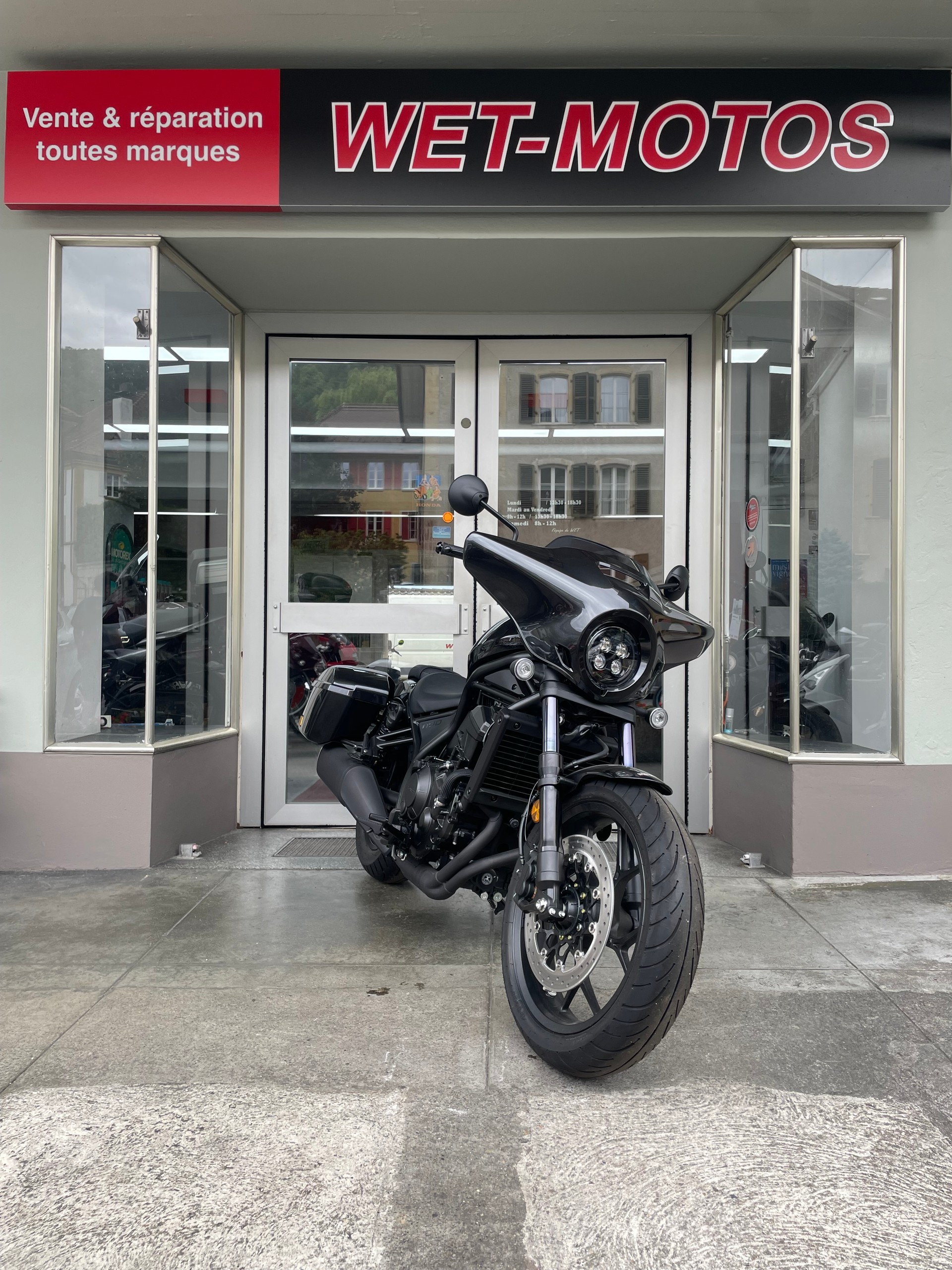 HONDA CMX 1100 Rebel Touring-image-0