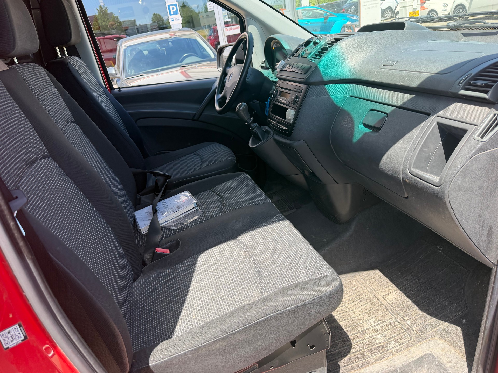 MERCEDES-BENZ Vito 110 CDI Mixto EL-image-9
