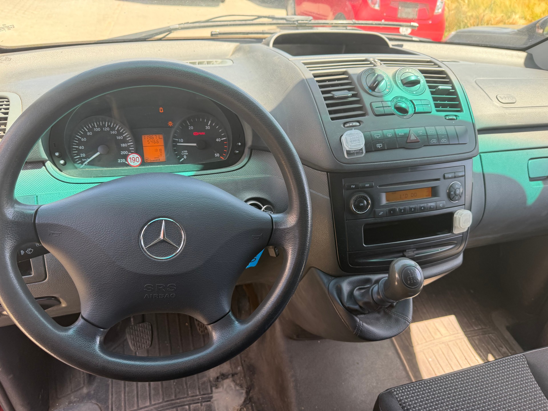MERCEDES-BENZ Vito 110 CDI Mixto EL-image-7