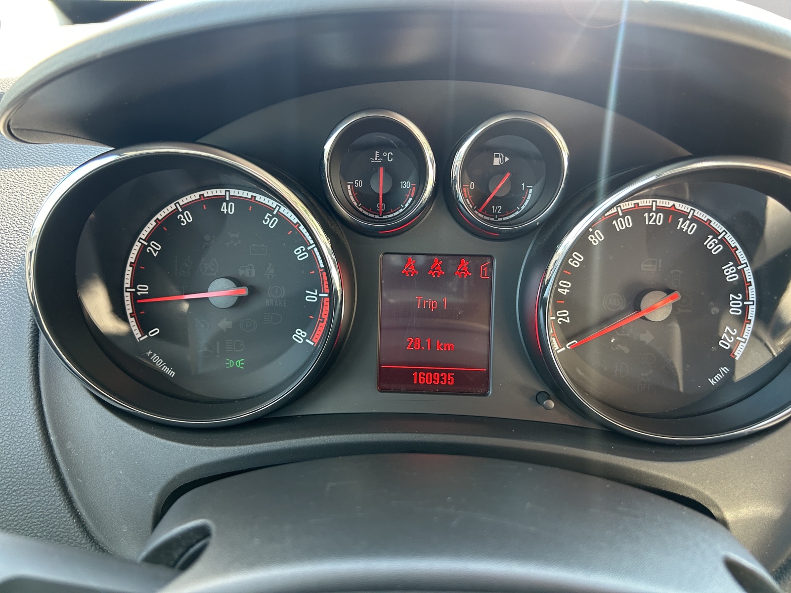 OPEL Meriva 1.4 Turbo-image-16
