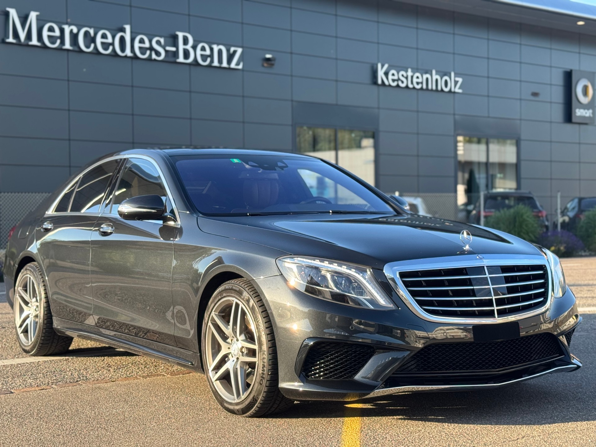 MERCEDES-BENZ S 500 V8 4matic