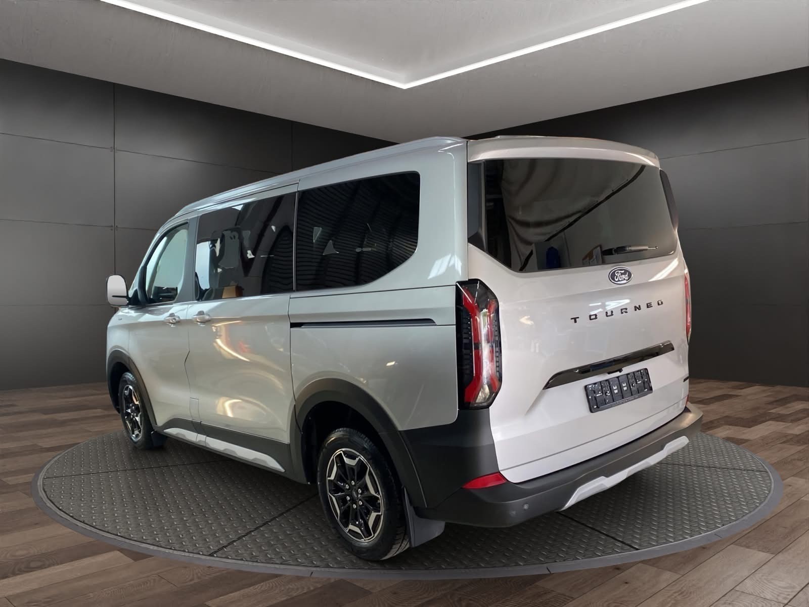 FORD Tourneo Bus 320 L1H1 Active Automat 4x4-image-15