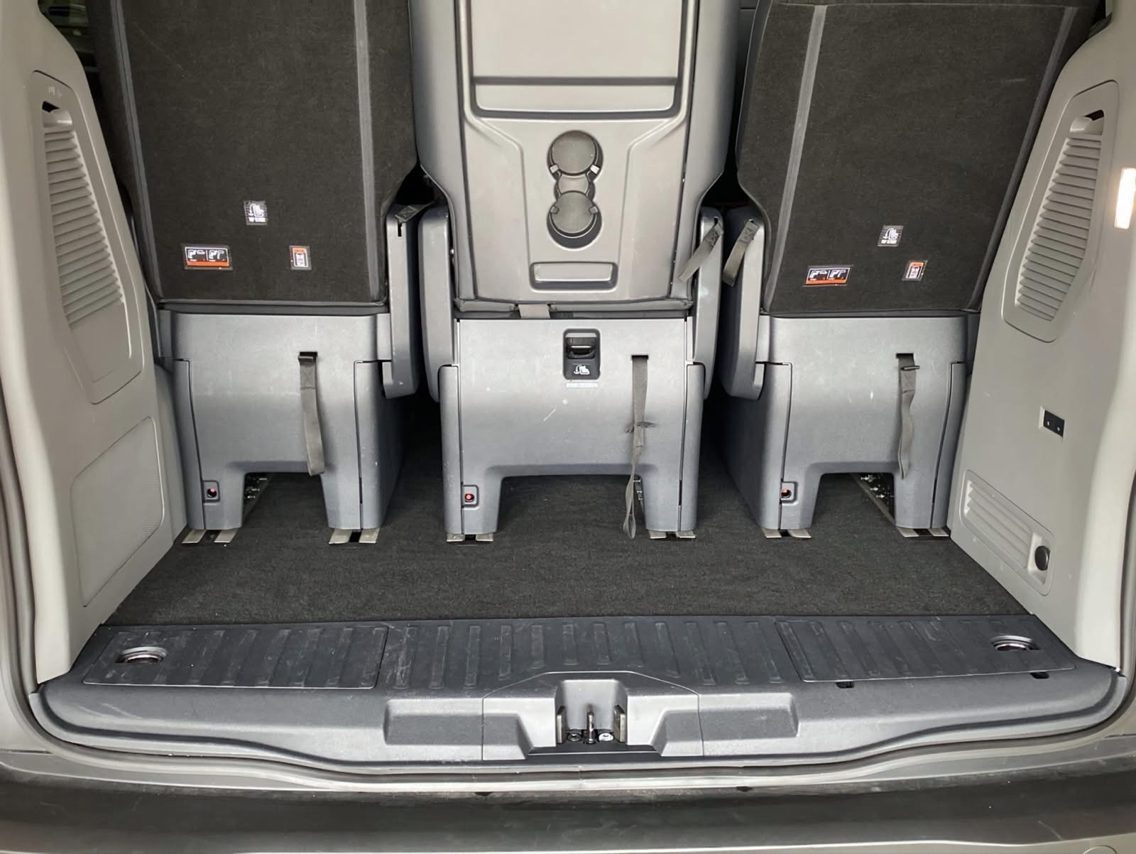 FORD Tourneo Bus 320 L1H1 Active Automat 4x4-image-12