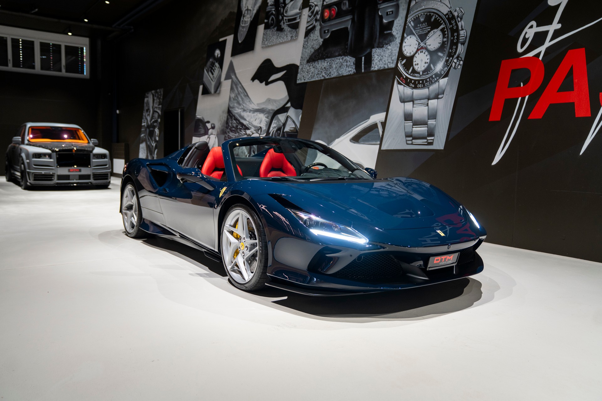 FERRARI F8 Spider
