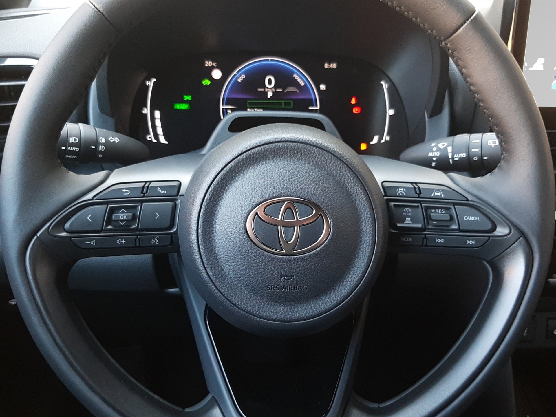 TOYOTA Yaris Cross 1.5 VVT-i HSD Trend AWD-i-image-10