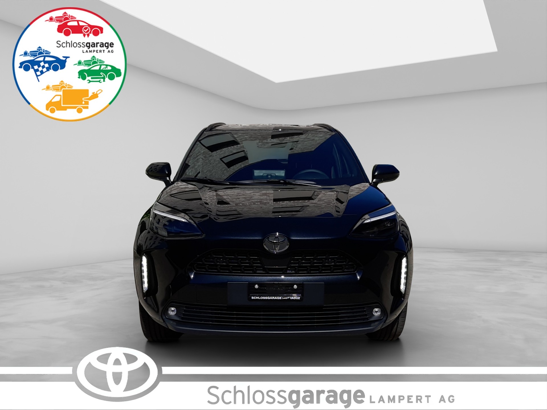 TOYOTA Yaris Cross 1.5 VVT-i HSD Trend AWD-i-showroom-element-1