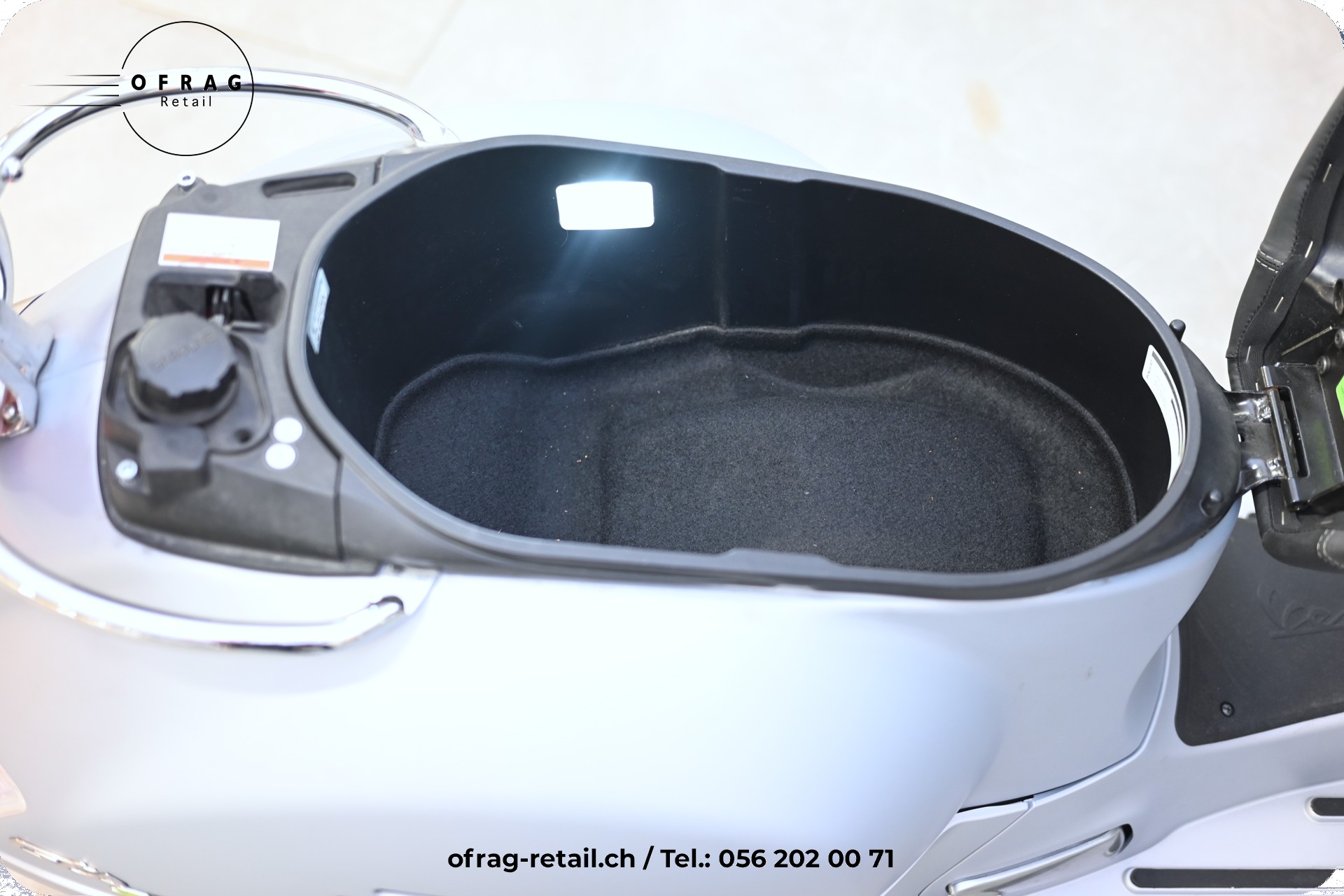 PIAGGIO Vespa GTS 300 HPE Super Tech-image-5