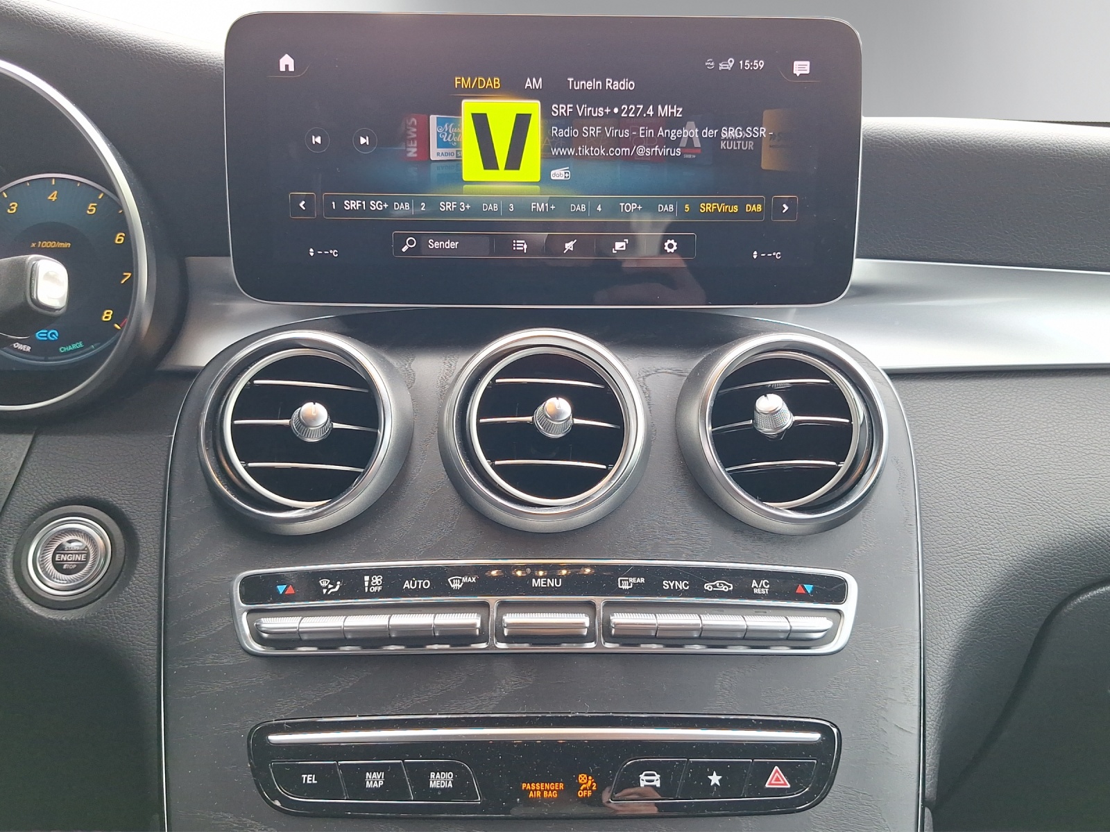 MERCEDES-BENZ GLC 300 AMG Line 4m Coupé-image-8