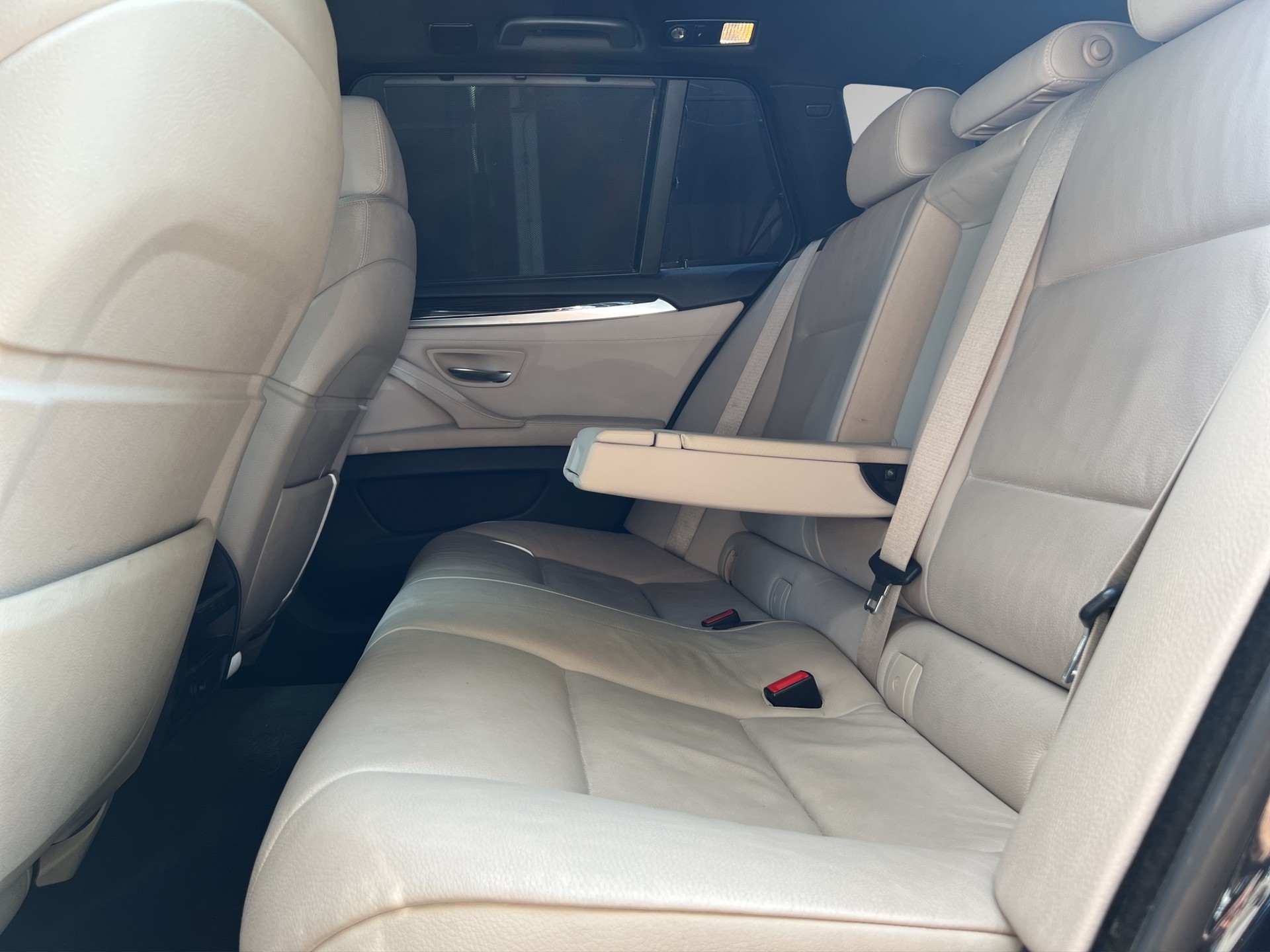BMW 530d xDrive Touring Steptronic-image-6
