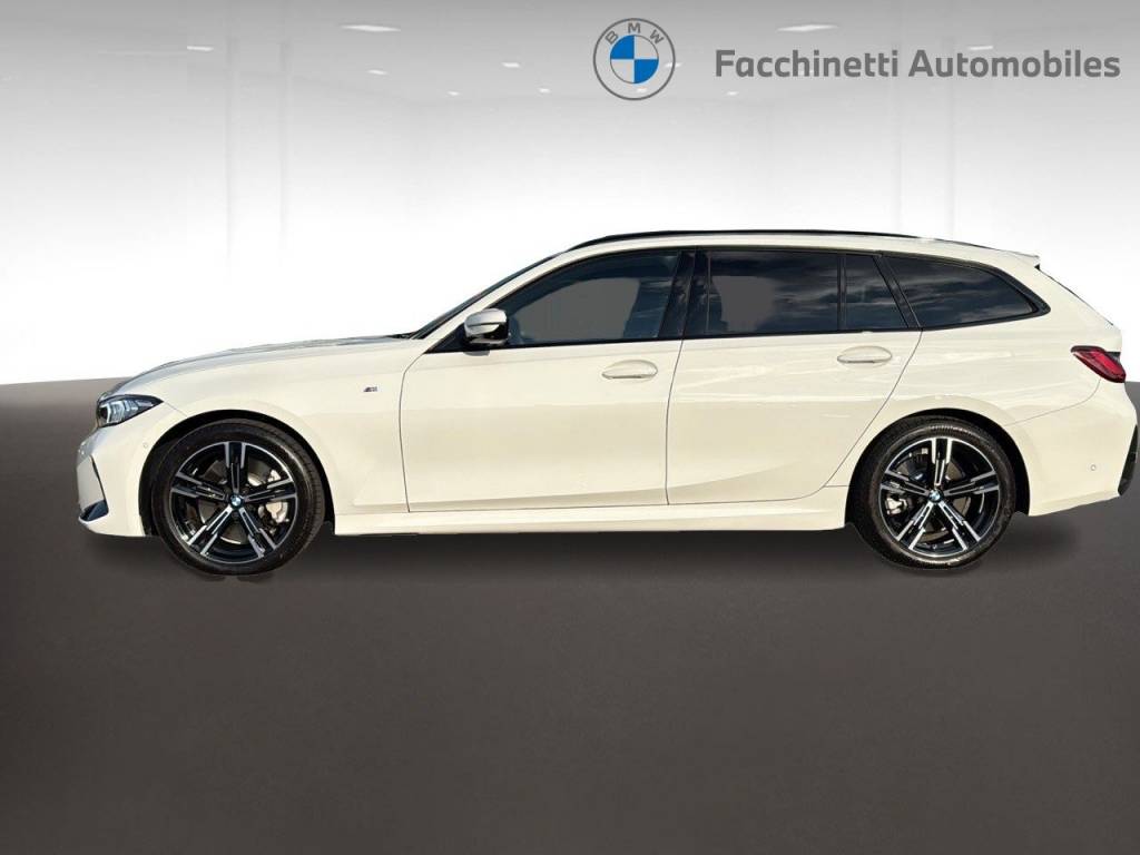 BMW 330d xDrive 48V Touring Steptronic M Sport-showroom-element-2