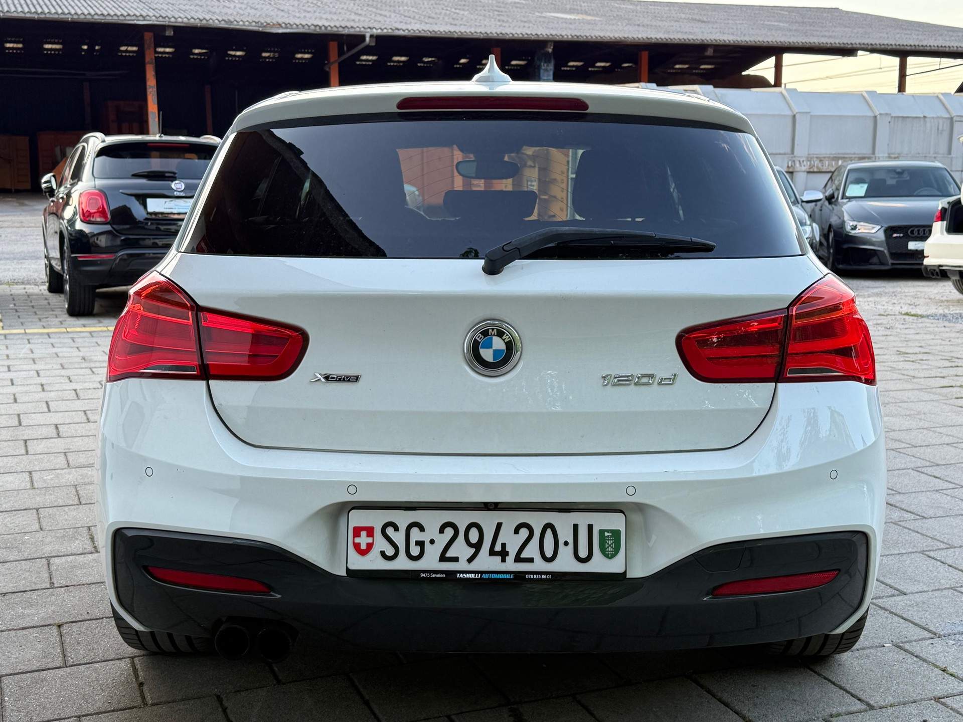 BMW 120d xDrive M Sport Steptronic-image-4