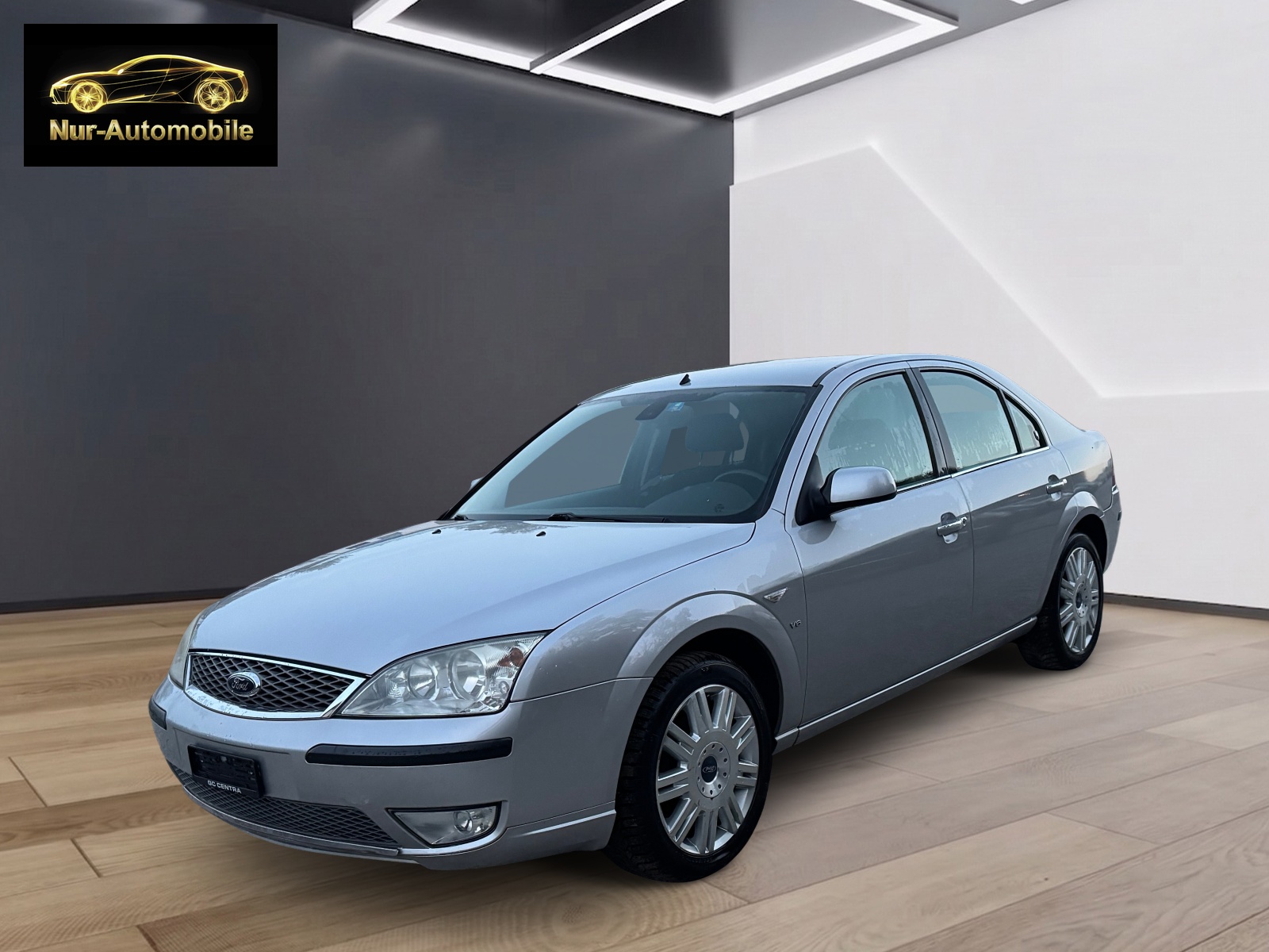 FORD Mondeo 2.5i V6-showroom-element-2